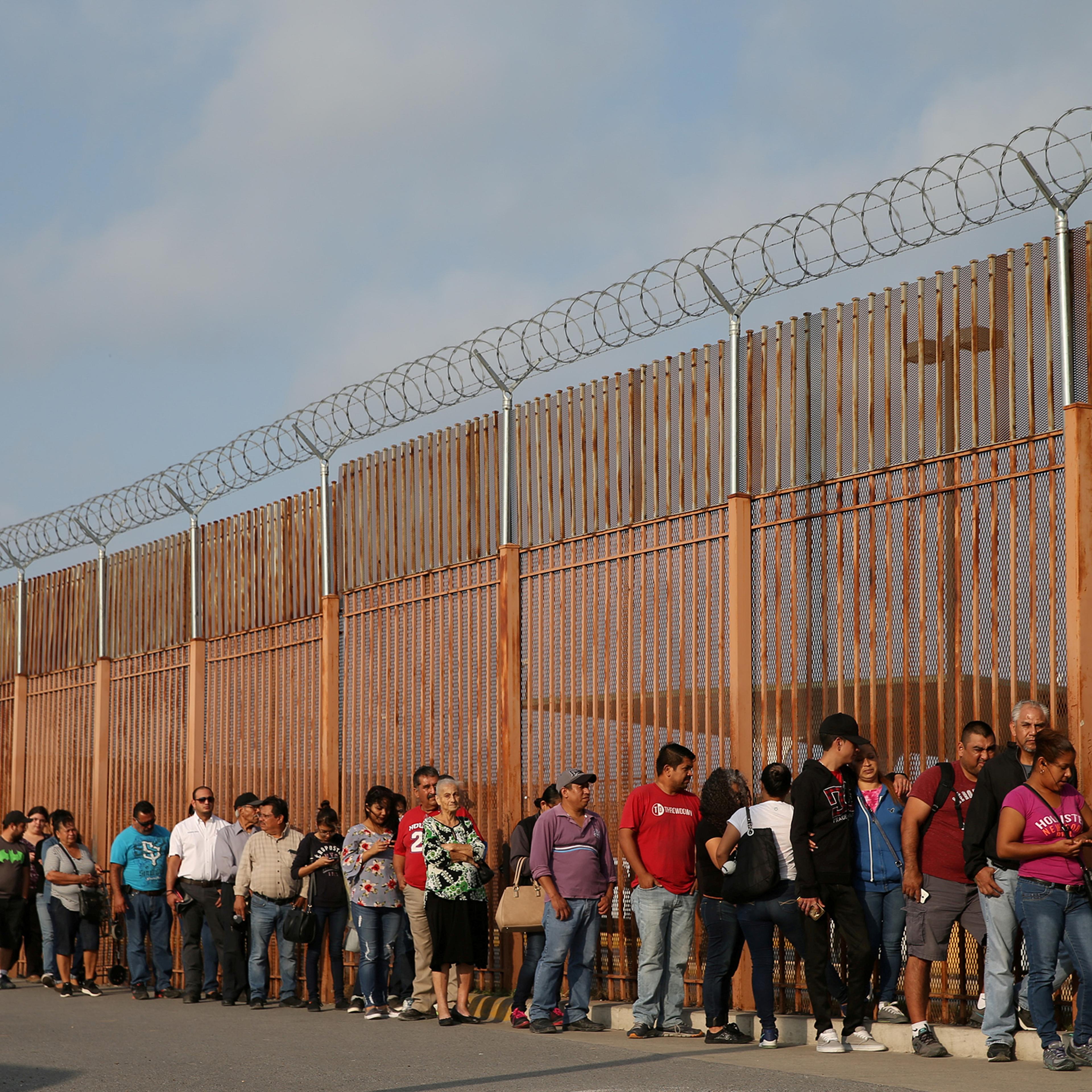 Border Wall Immigrants Zero Tolerance