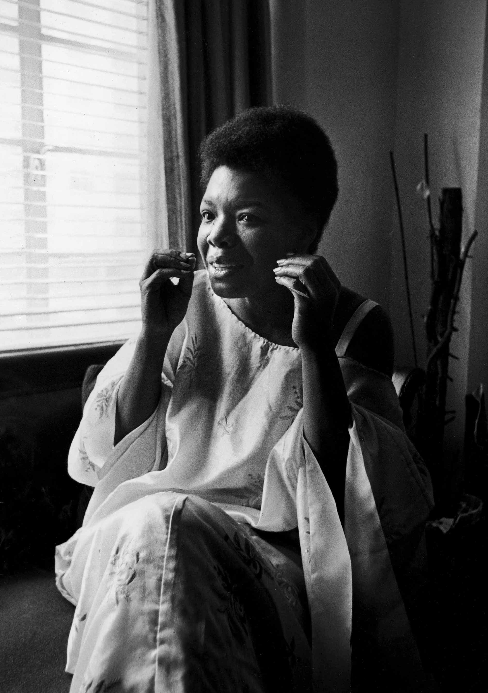 Maya Angelou Portrait 2014 Deaths I Know Why the Caged Bird Sings