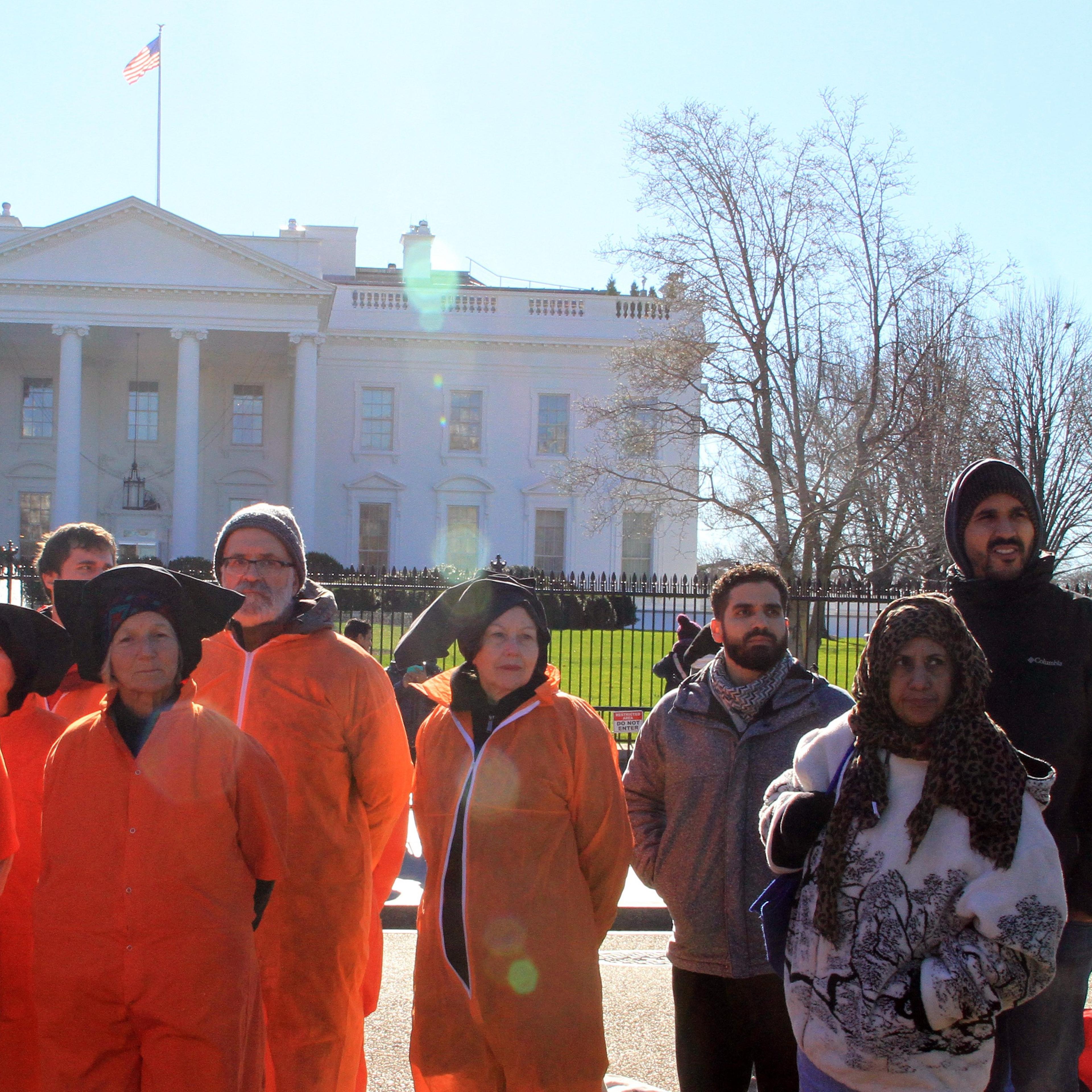 Protest in front of the White House against Guantanamo detention center