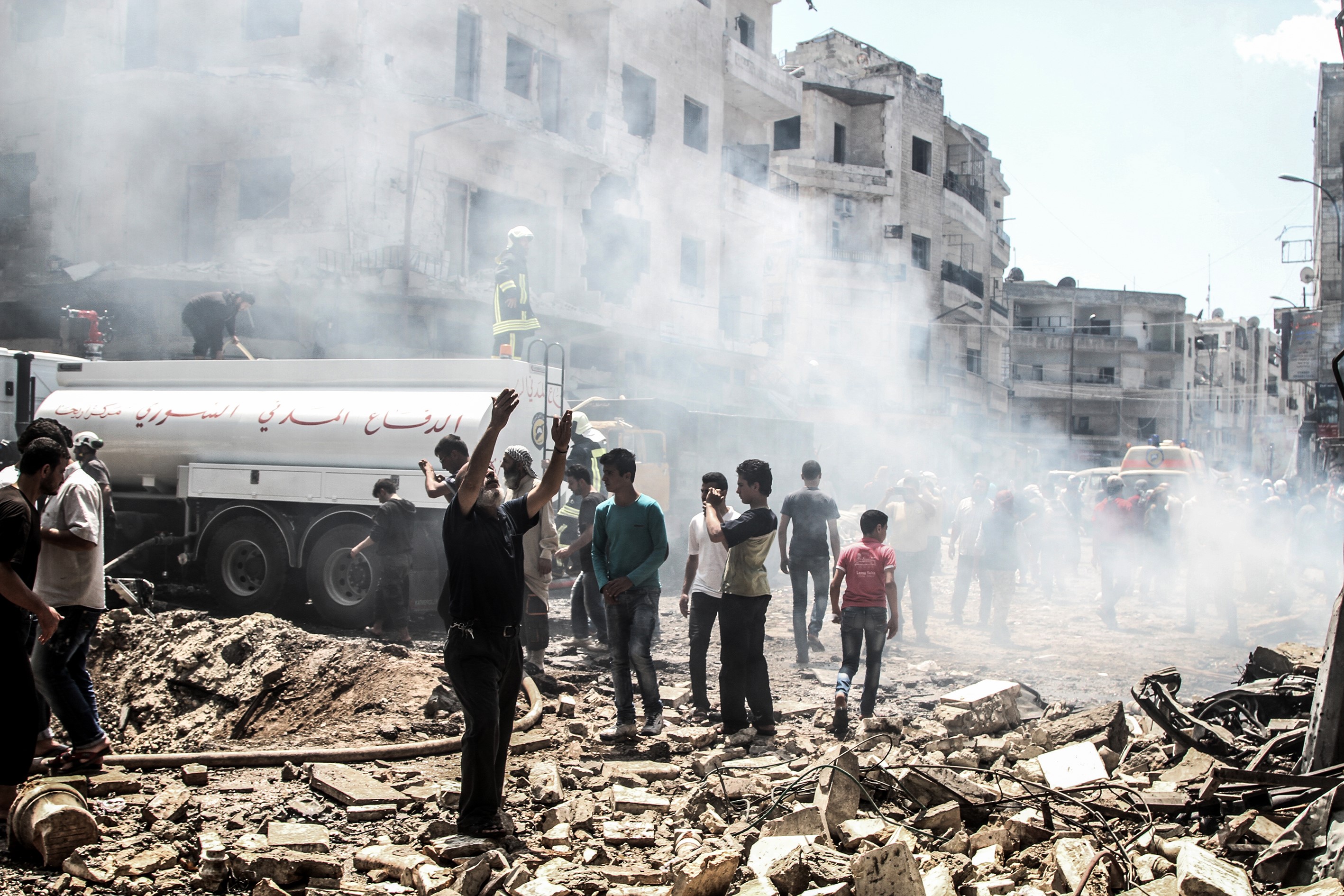 Syrian army airstrikes hit a bazaar in Idlib