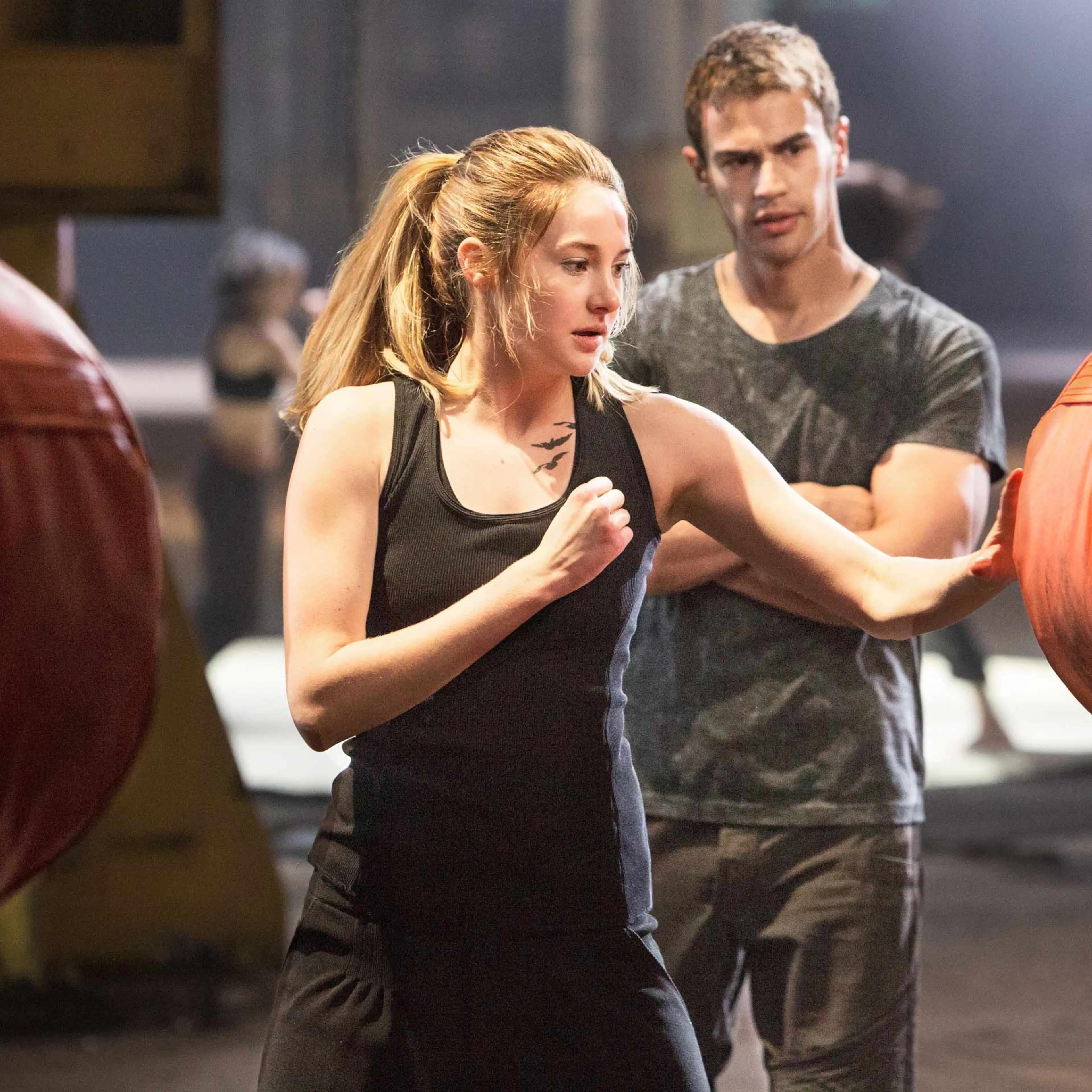 Divergent Film Still Shailene Woodley Theo James