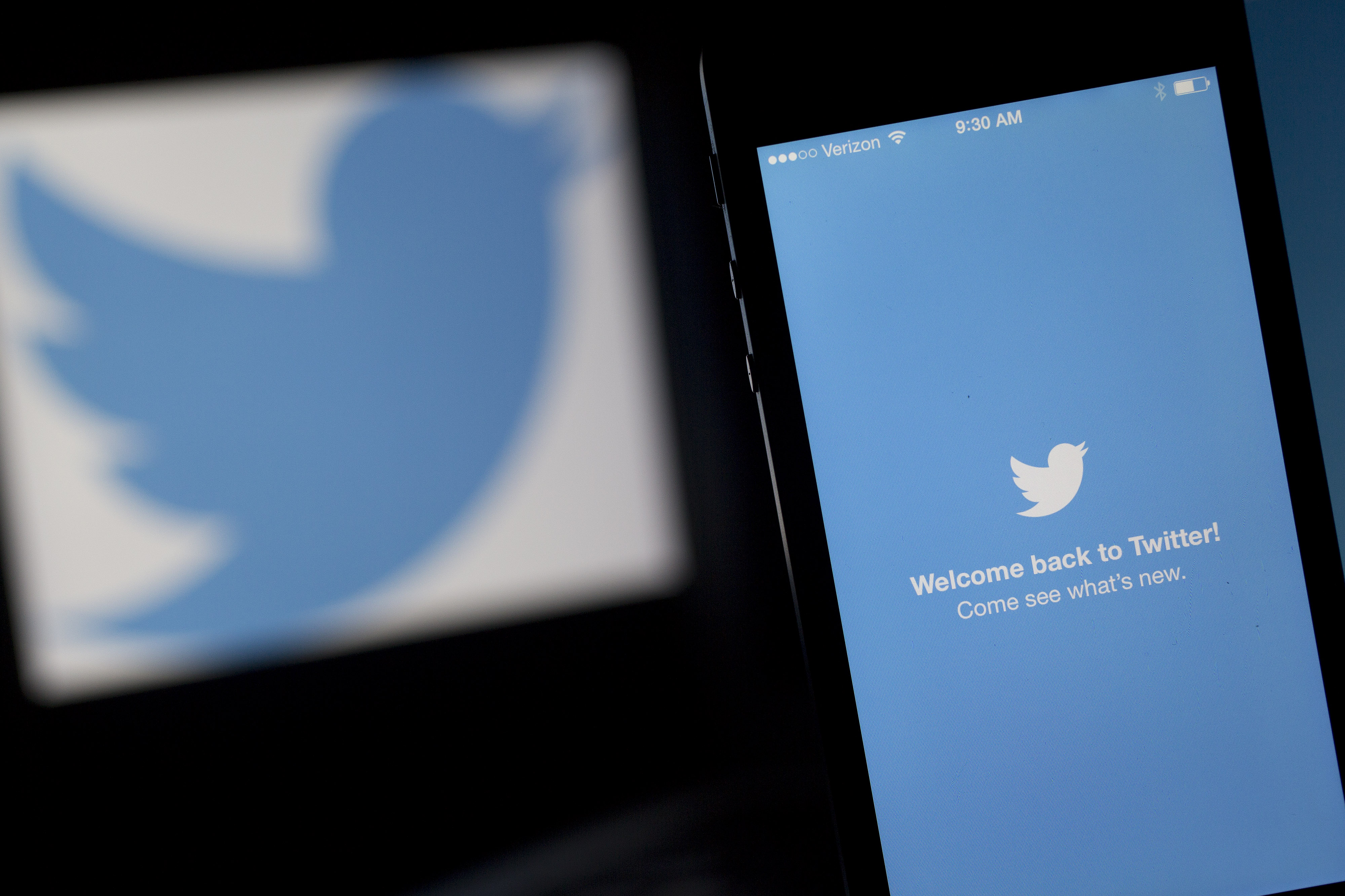 Twitter Illustrations Ahead of Earnings Figures