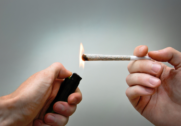why people smoke cigarettes Why do people smoke?