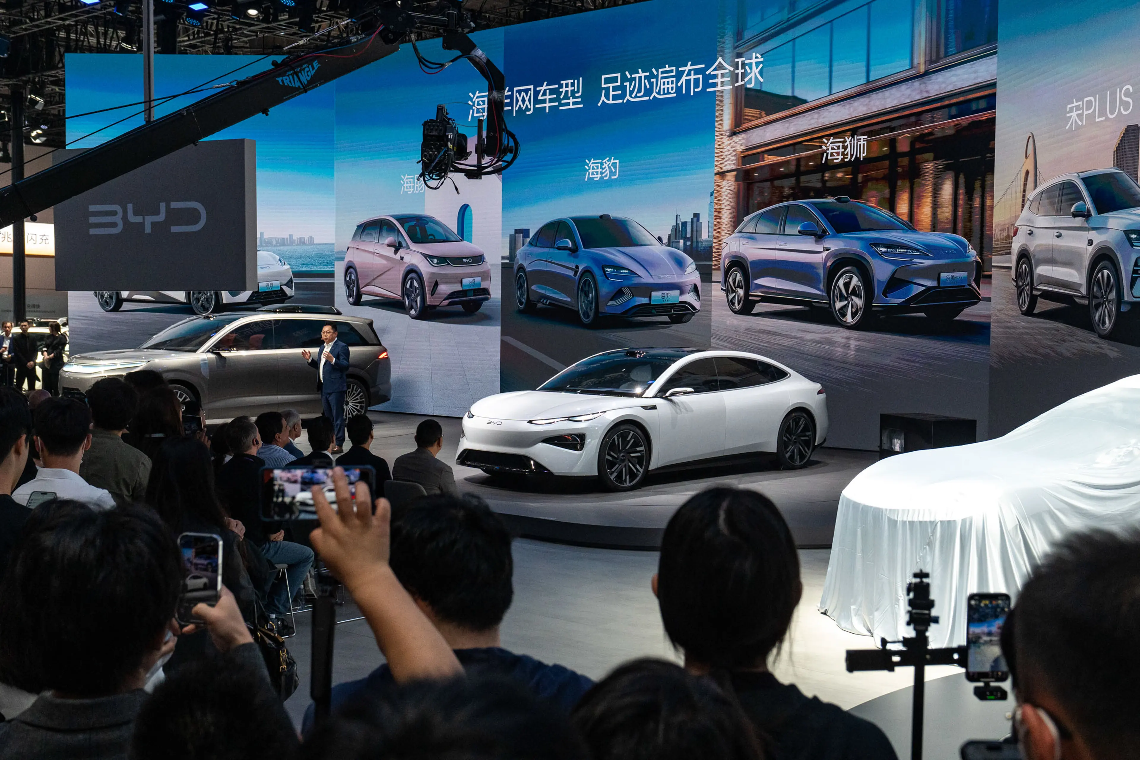 How Dijksman Communicatie chose 11 creators for BYD with Stellar