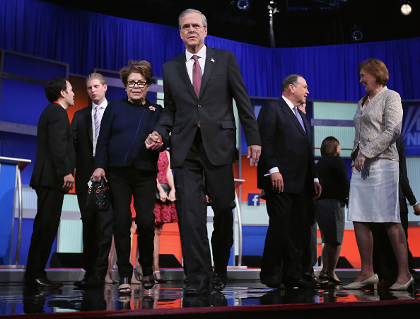 Republican presidential candidates (L-R) New Jersey Gov. Chris Christie, Sen. Marco Rubio (R-FL), Ben Carson, Wisconsin Gov. Scott Walker, Donald Trump, Jeb Bush, Mike Huckabee, Sen. Ted Cruz (R-TX), Sen. Rand Paul (R-KY) and John Kasich take the stage f