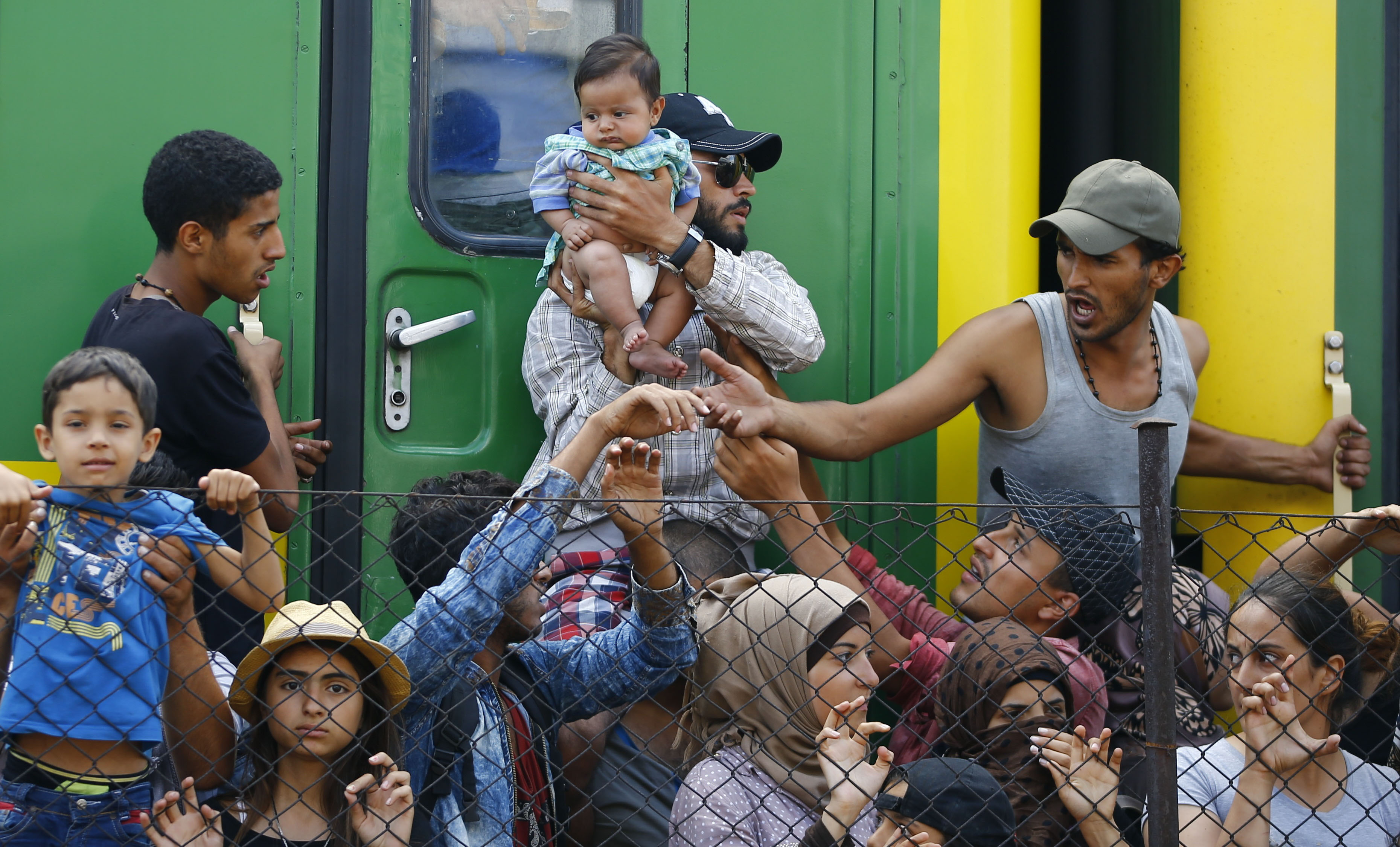 syrian refugees migrants