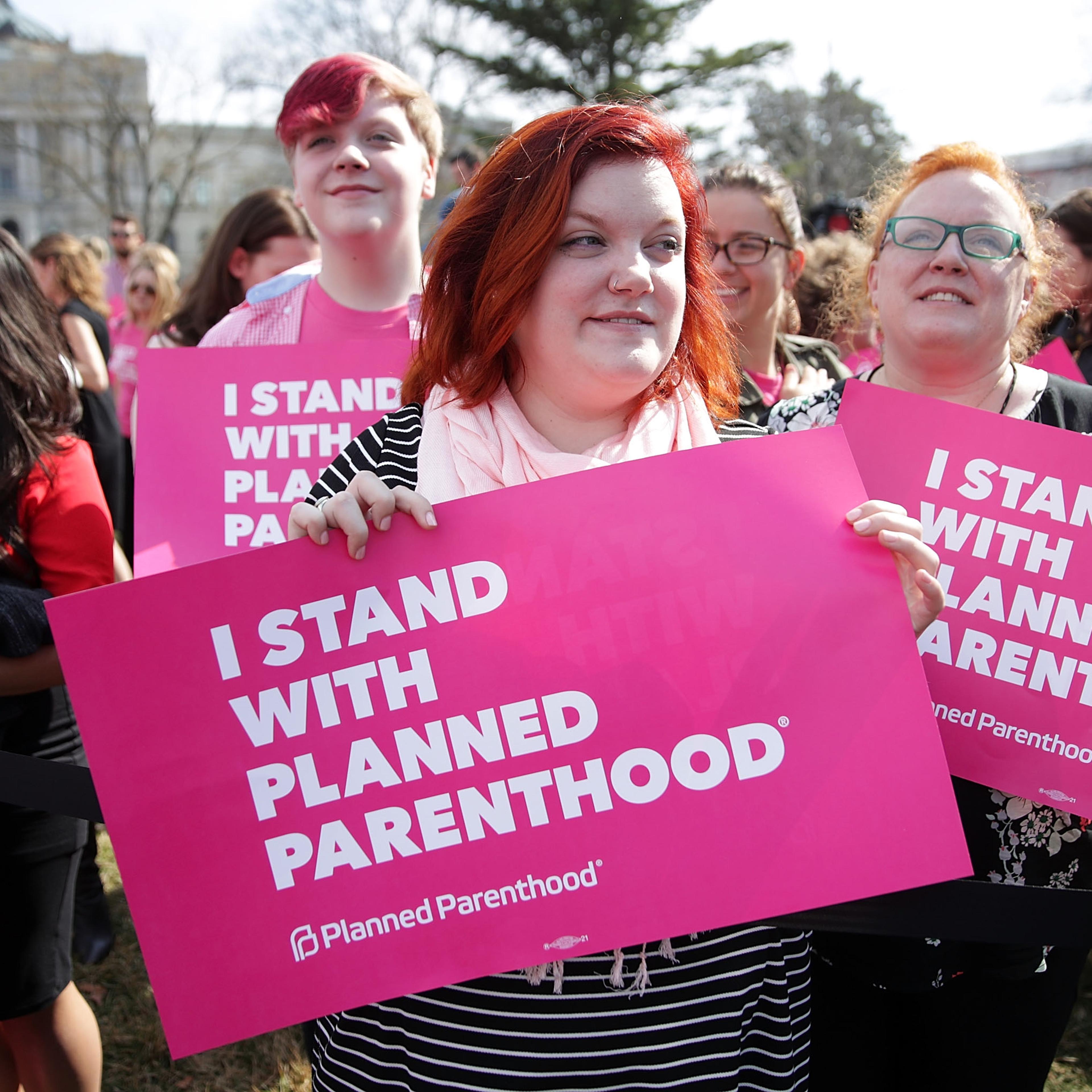 Schumer, Murray Speak At Planned Parenthood News Conference To Express Support