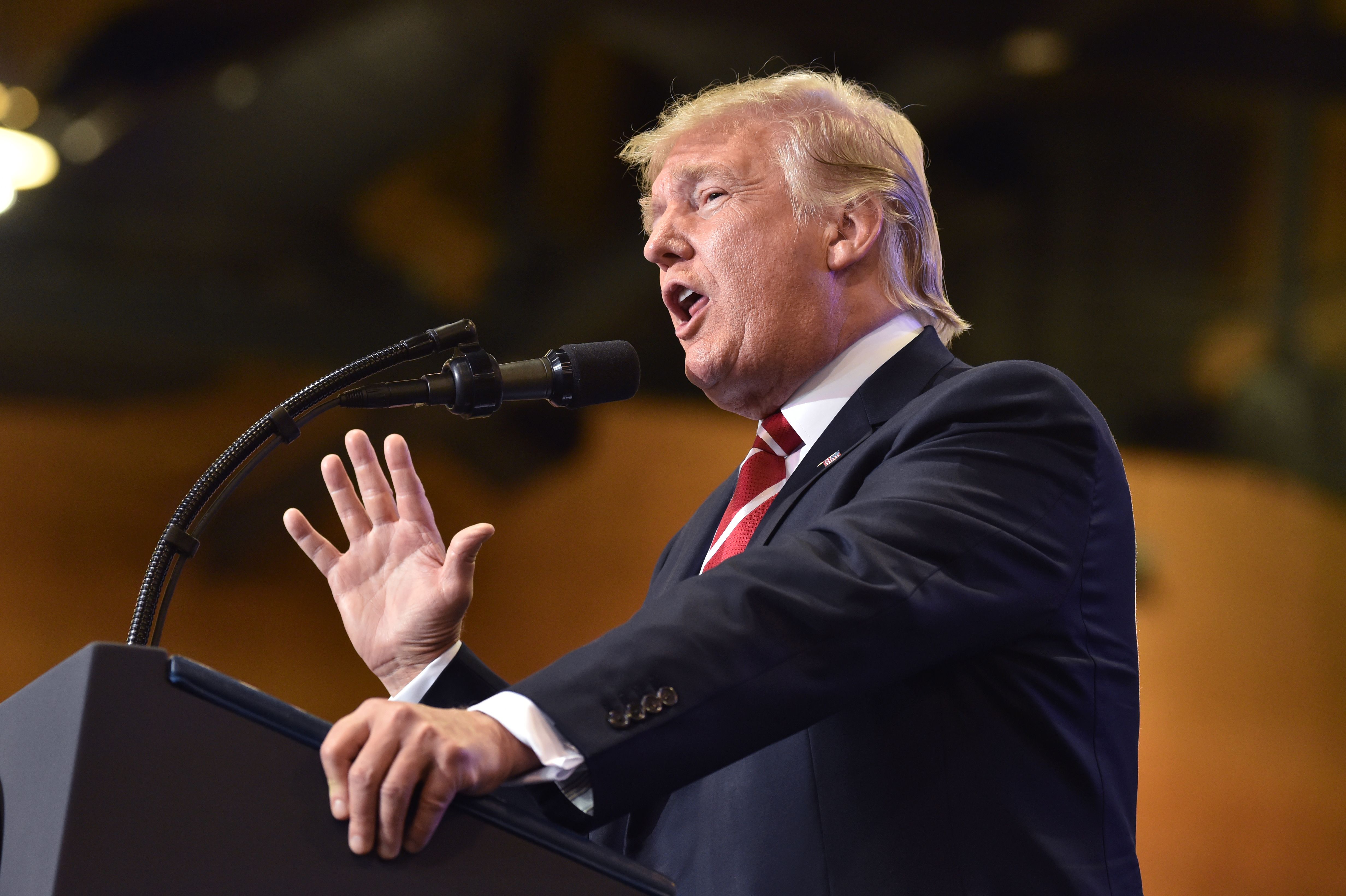 US-POLITICS-TRUMP-RALLY