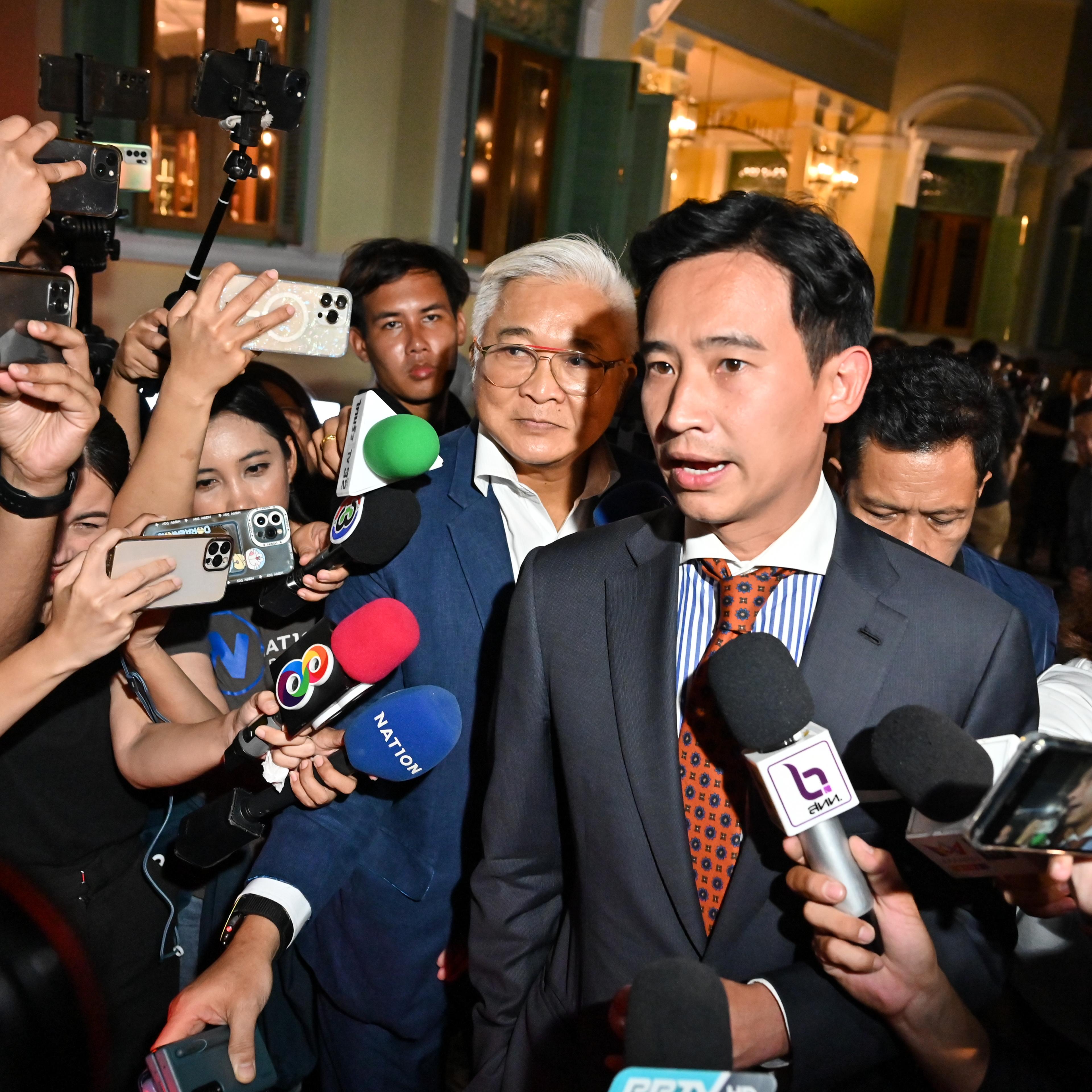 Thai Election Winner Holds Coalition Talks Amid Senate Stalemate