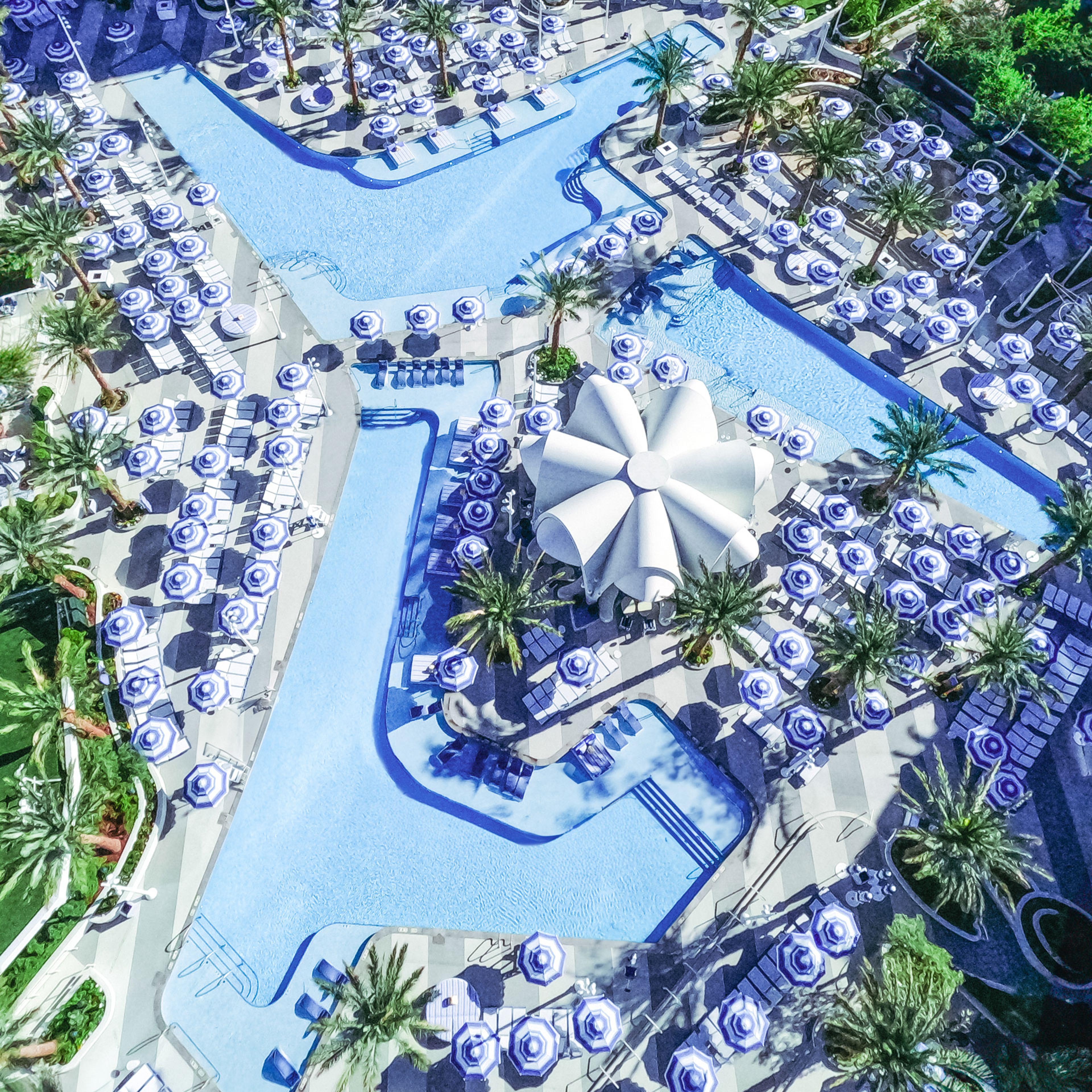 Overhead view of Fontainebleau