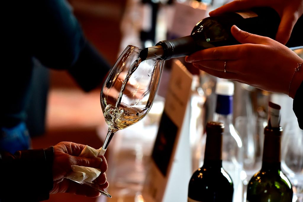 FRANCE-AGRICULTURE-VINICULTURE-GASTRONOMY-WINE