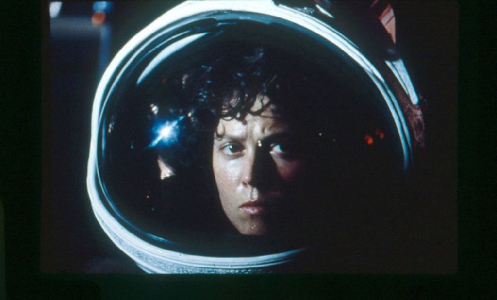 alien sigourney weaver