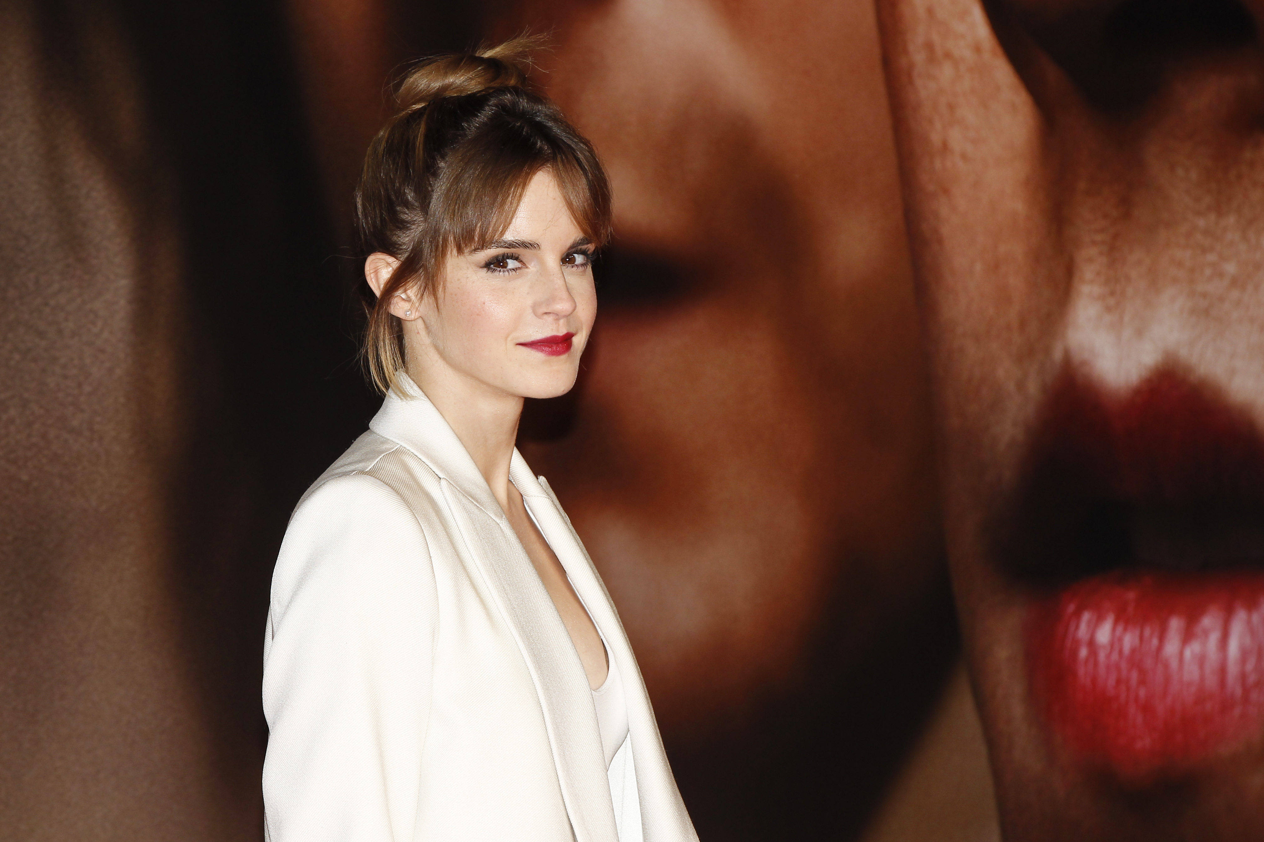 Emma Watson attends the 'Colonia Dignidad - Es gibt kein zurueck' Berlin Premiere on February 05, 2016 in Berlin, Germany.