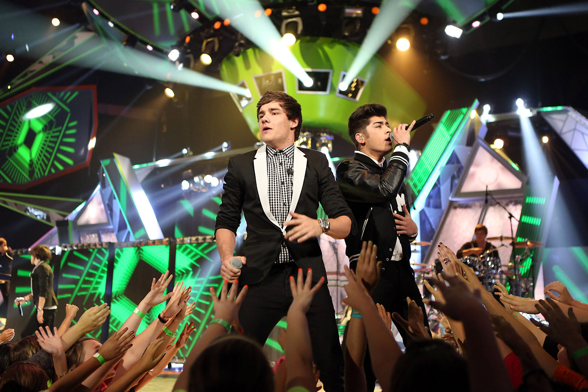 Can One Direction Save the Boy Band?