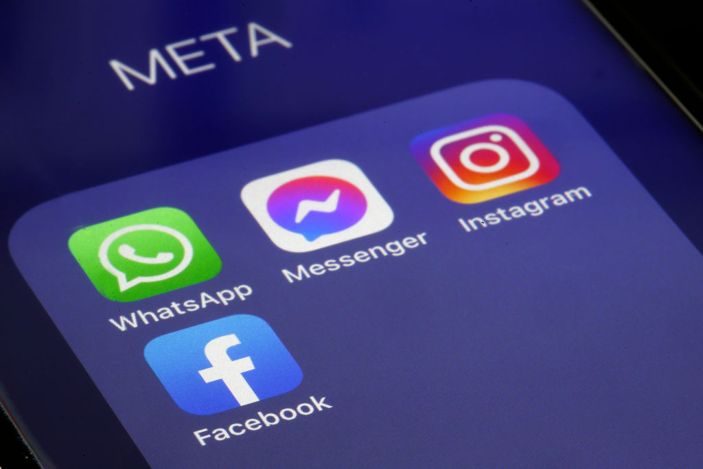 Facebook Reports First Ever Decrease In Daily Active Users