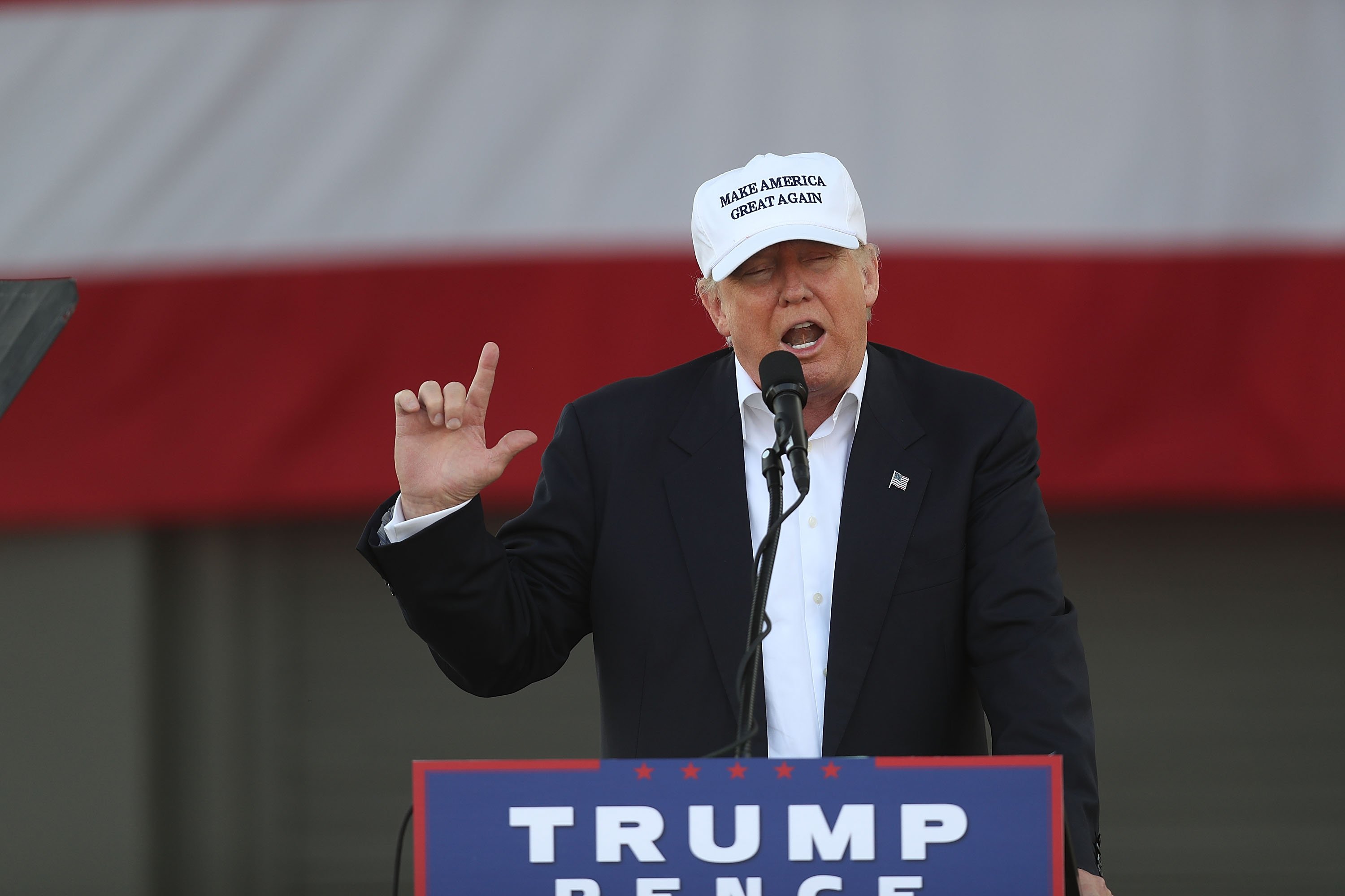 Donald Trump Campaigns Across Florida Ahead Of Election