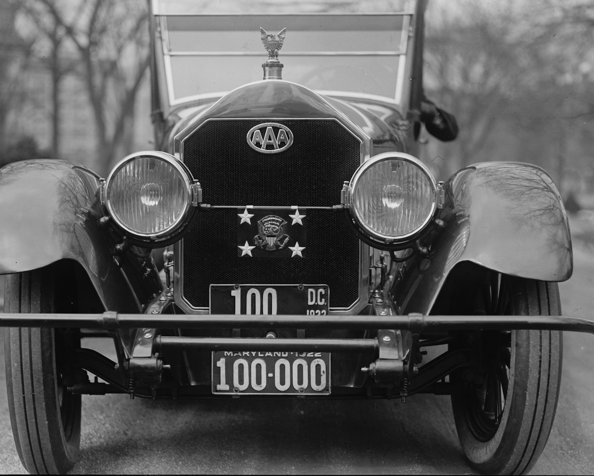 Presidential Shield on the Front of his Car