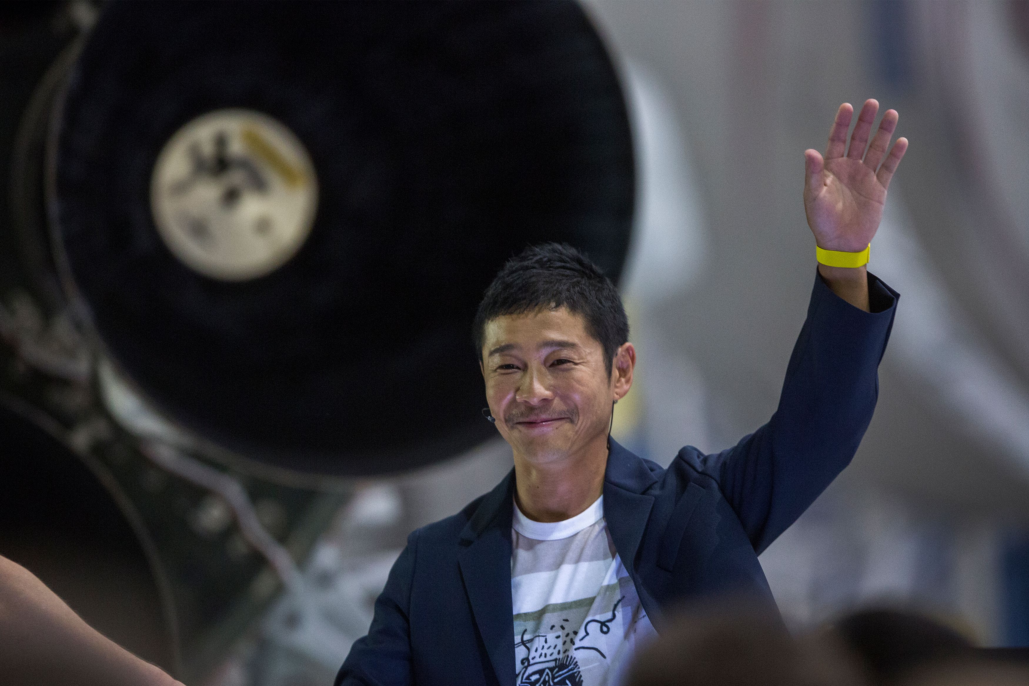 Yusaku Maezawa SpaceX Elon Musk