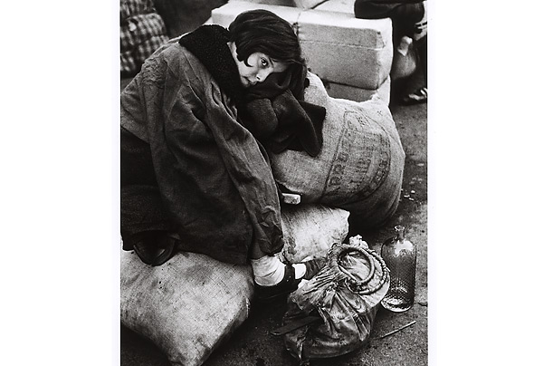 This is War! Robert Capa at Work - Photo Essays - TIME