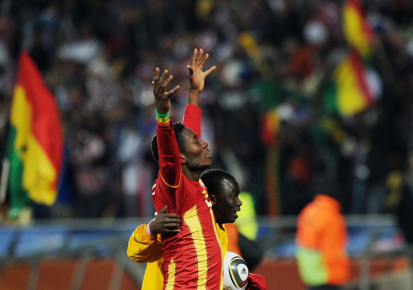 Ghana's striker Asamoah Gyan acknowledge