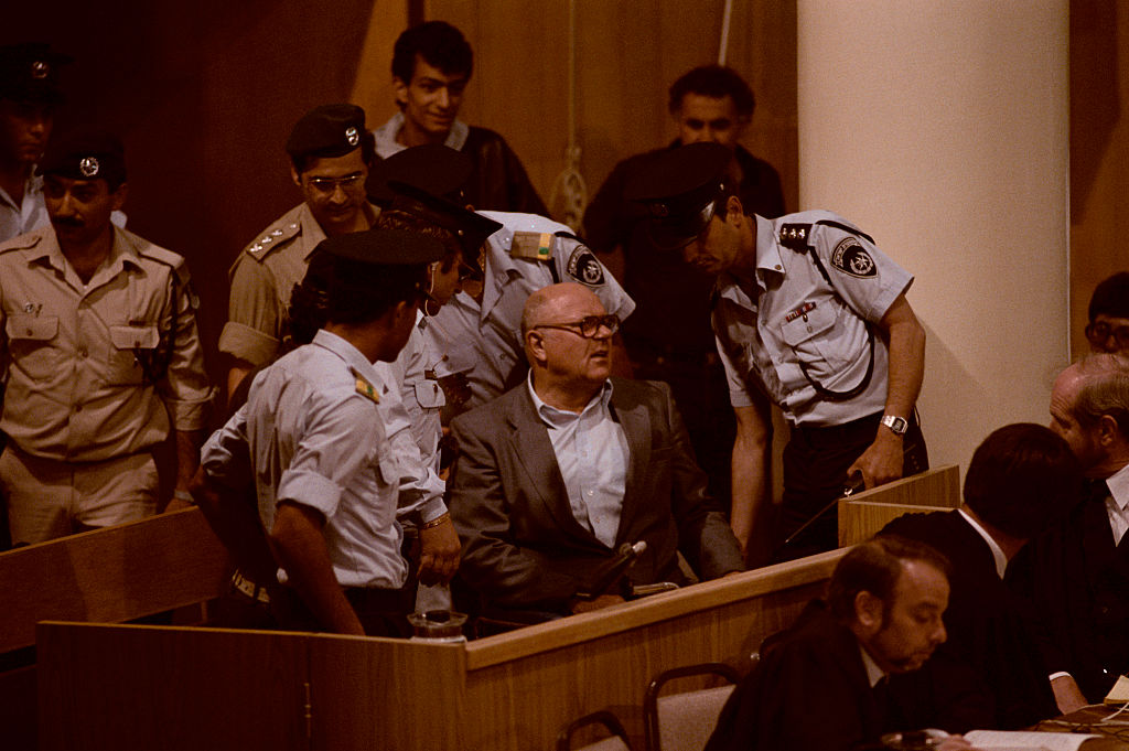 Officers Guarding John Demjanjuk