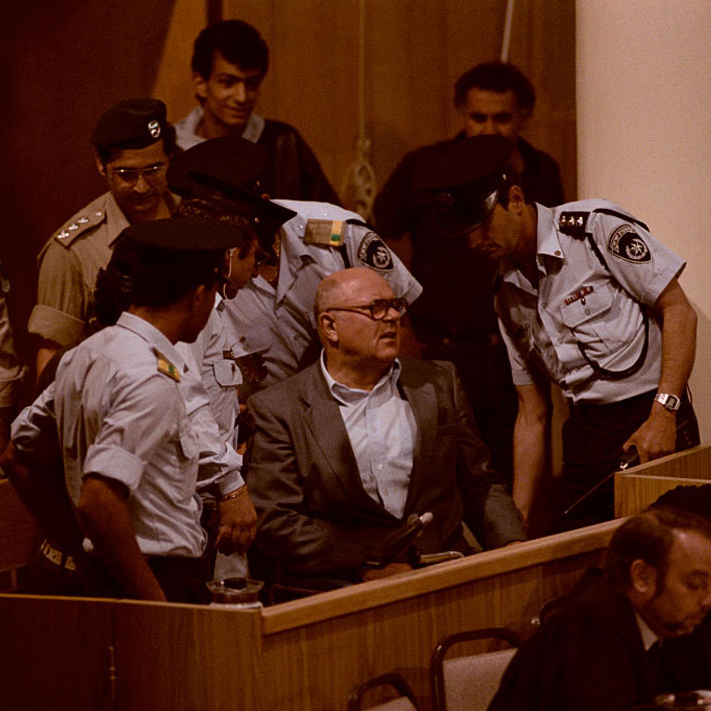 Officers Guarding John Demjanjuk
