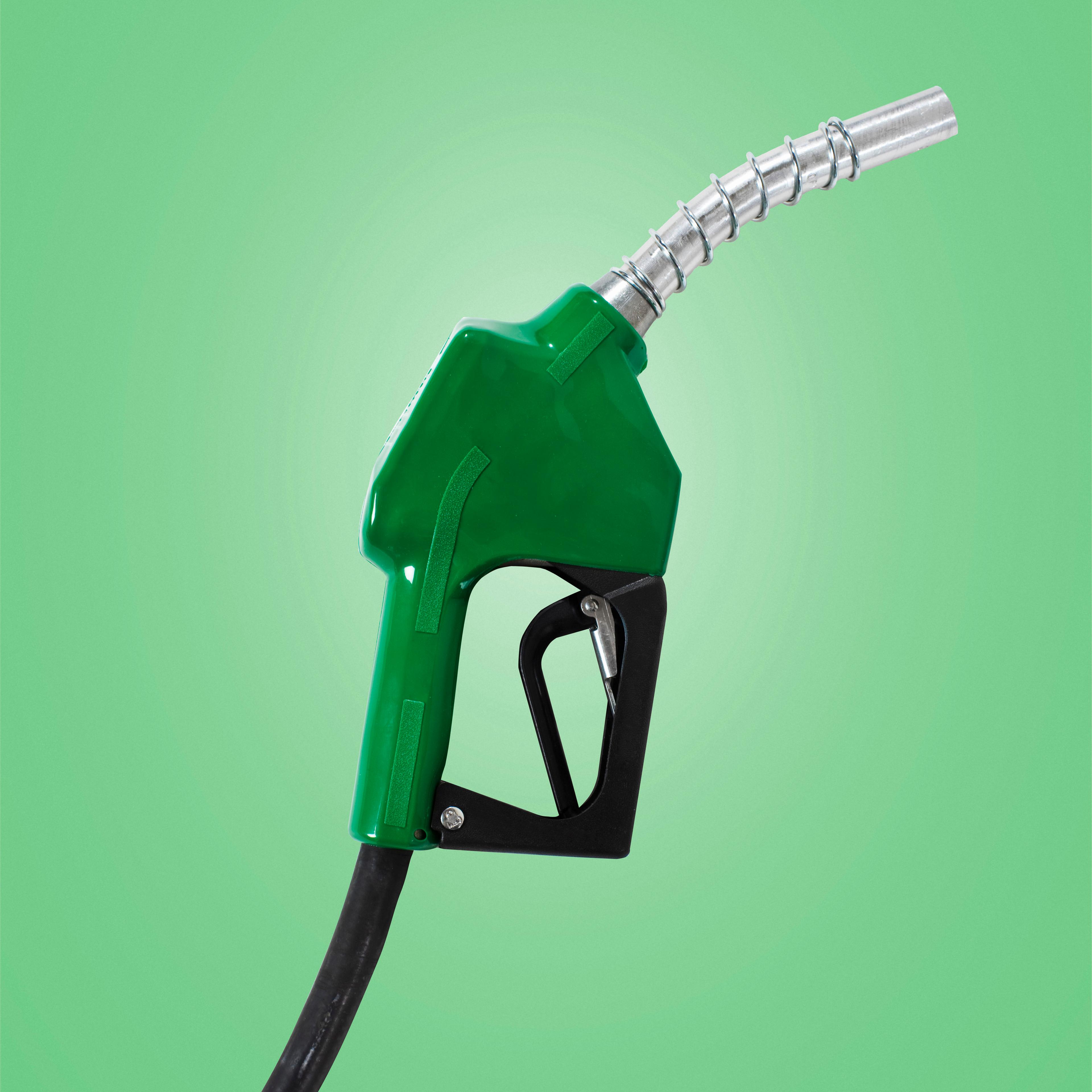 green-gasoline-pump