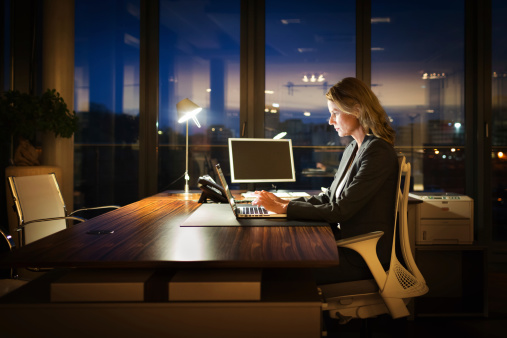business-woman-working-late