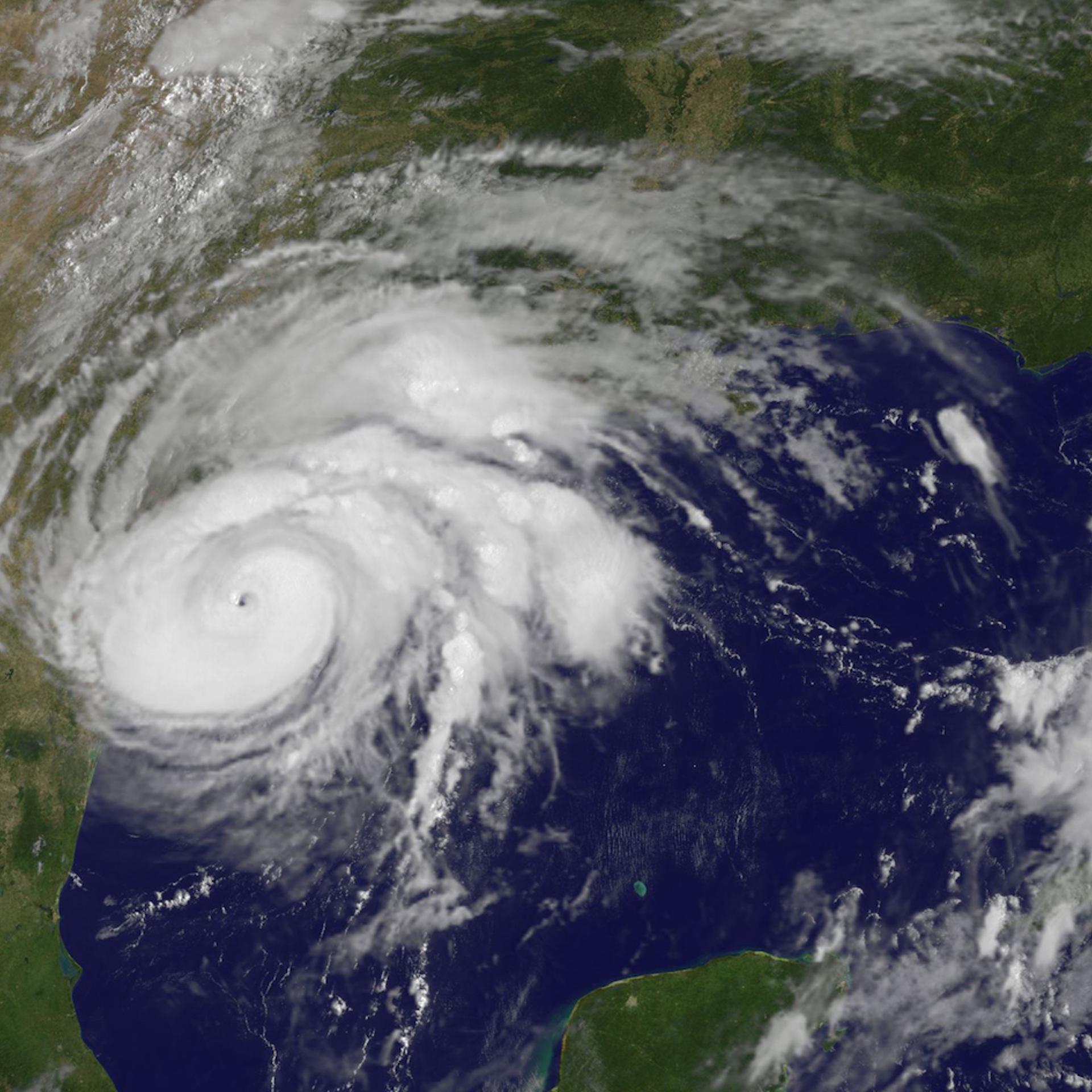 Hurricane Harvey Reaches Texas' Gulf Coast