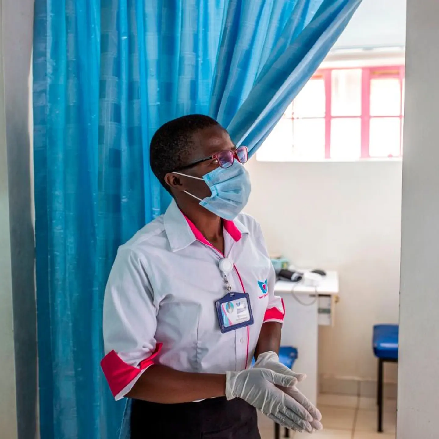 A health worker at a Penda Health Clinic in Nairobi during the COVID-19 pandemic in 2020