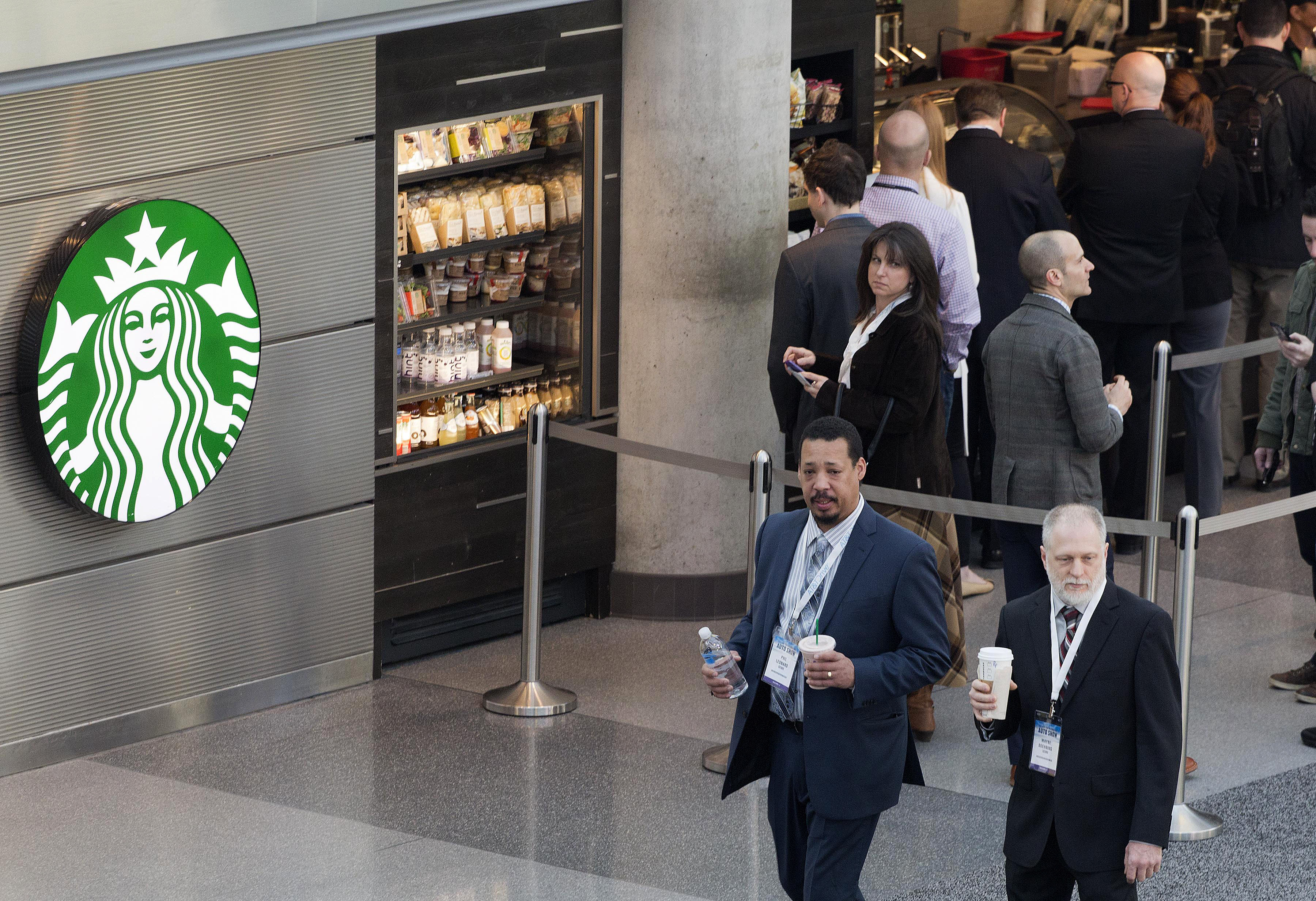 Earns Starbucks