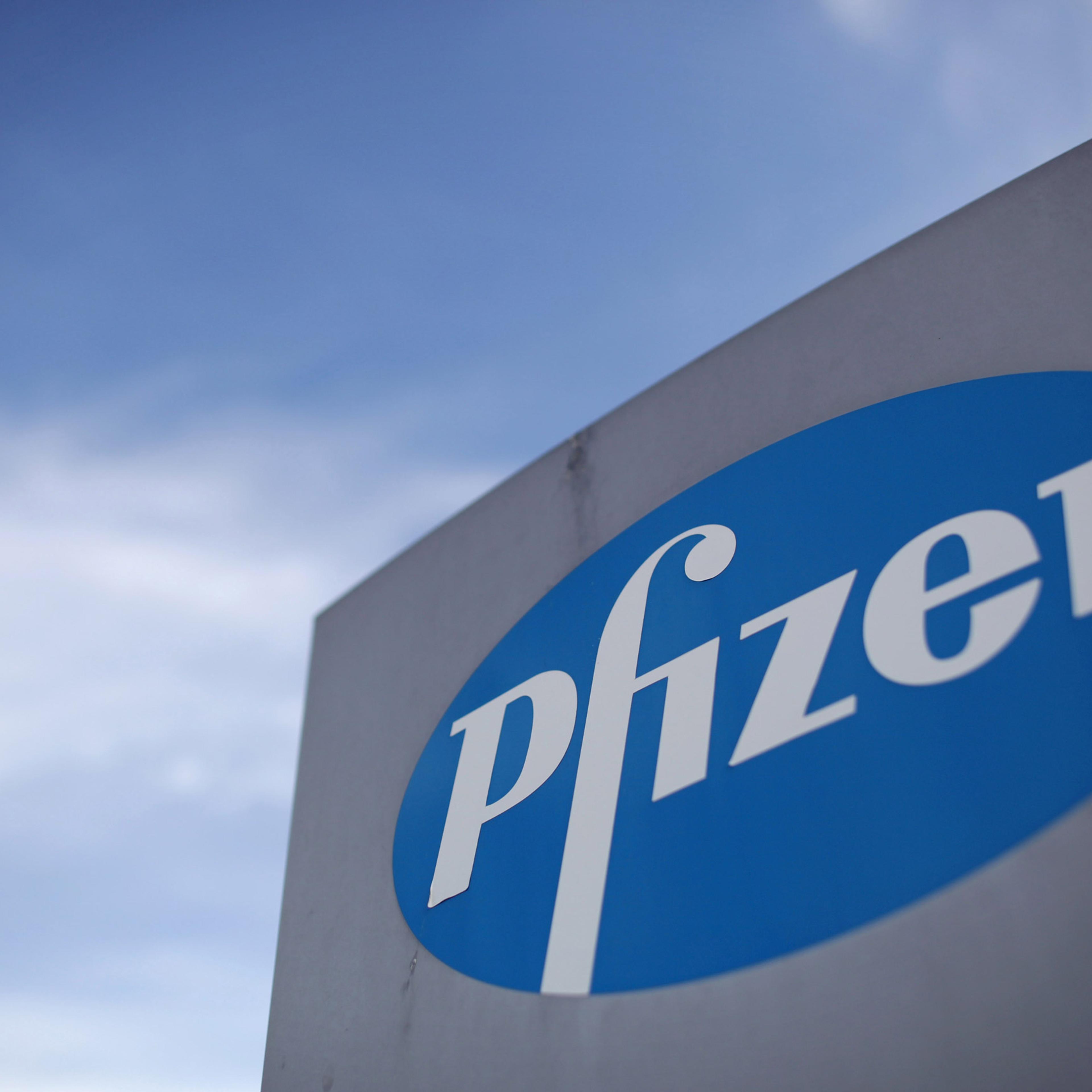 Pfizer and Allergan merger. File photo dated 17/08/11 of signage outside the Pfizer pharmaceuticals company in Sandwich, Kent, as the US drugmaker looks set to pull out of the biggest pharmaceutical deal in history after the US unveiled new measures to s