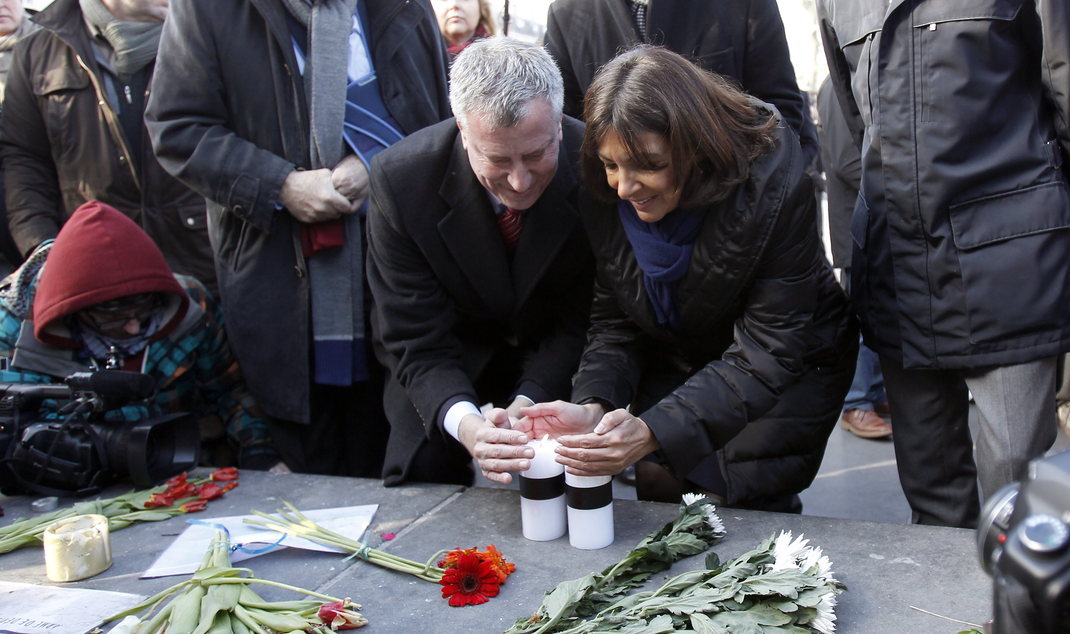Bill de Blasio Visits Paris