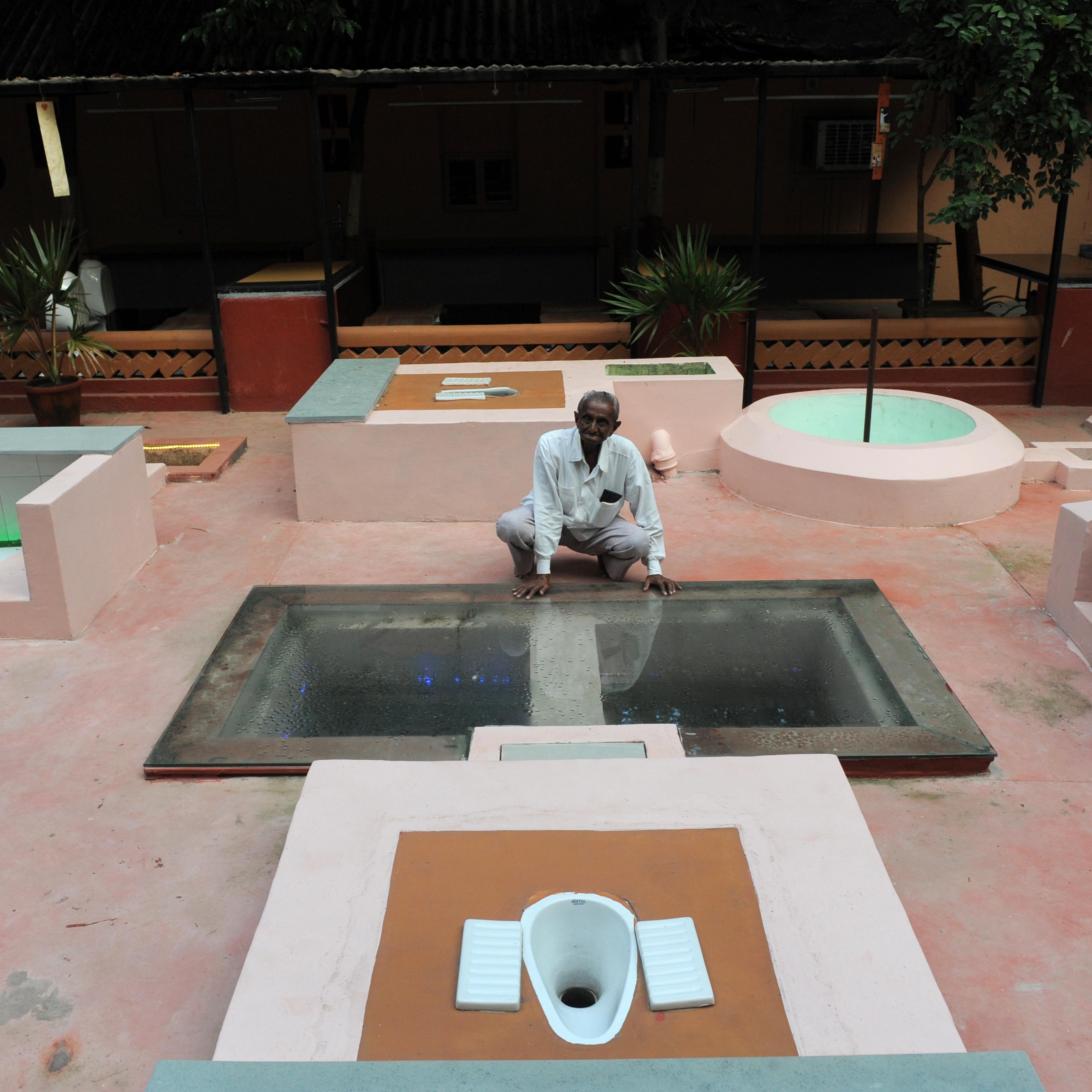 INDIA-HEALTH-TOILETS