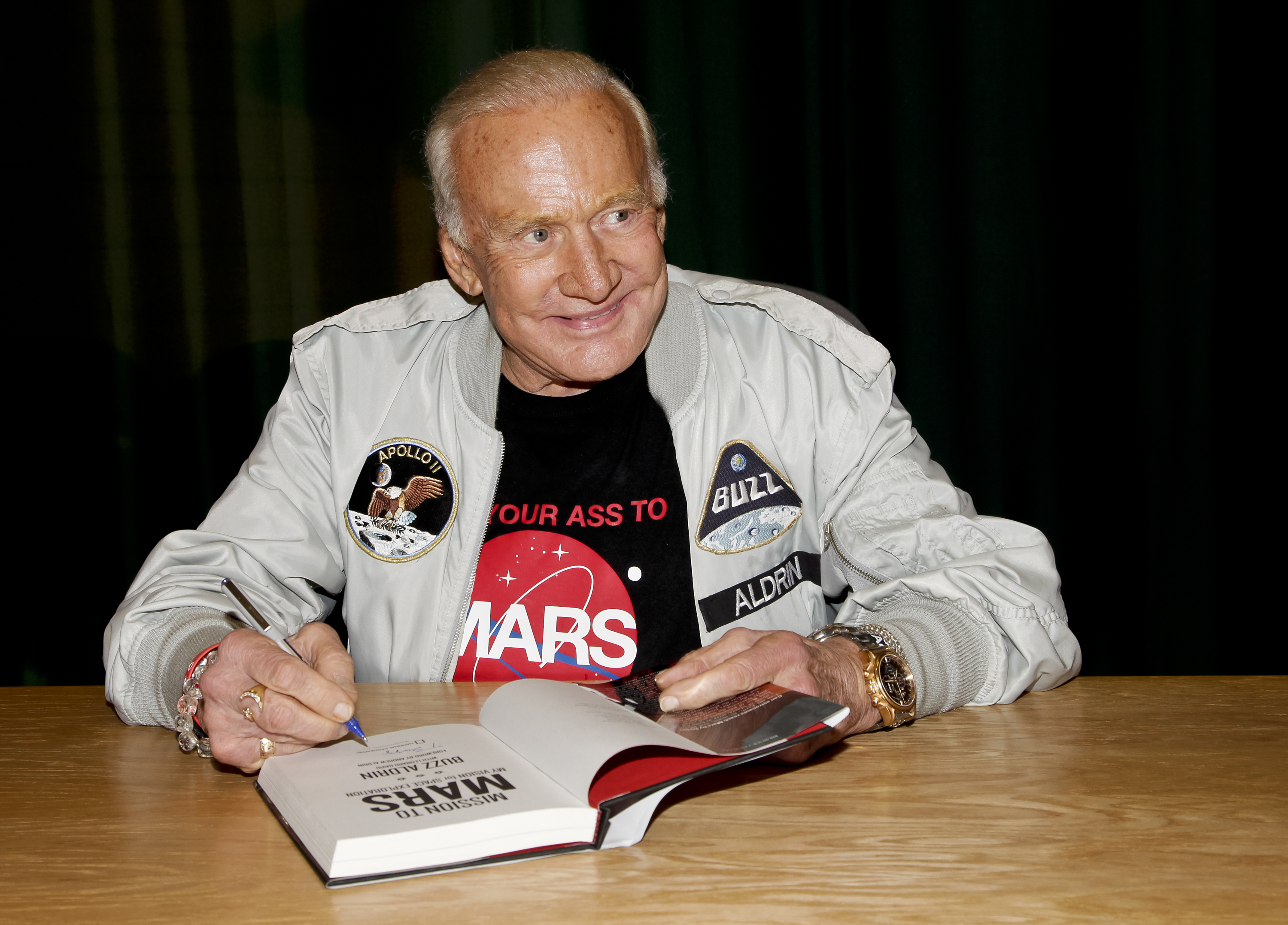 Buzz Aldrin signs copies of his book at at Barnes & Noble Booksellers Glendale, Calif. on July 28, 2014.