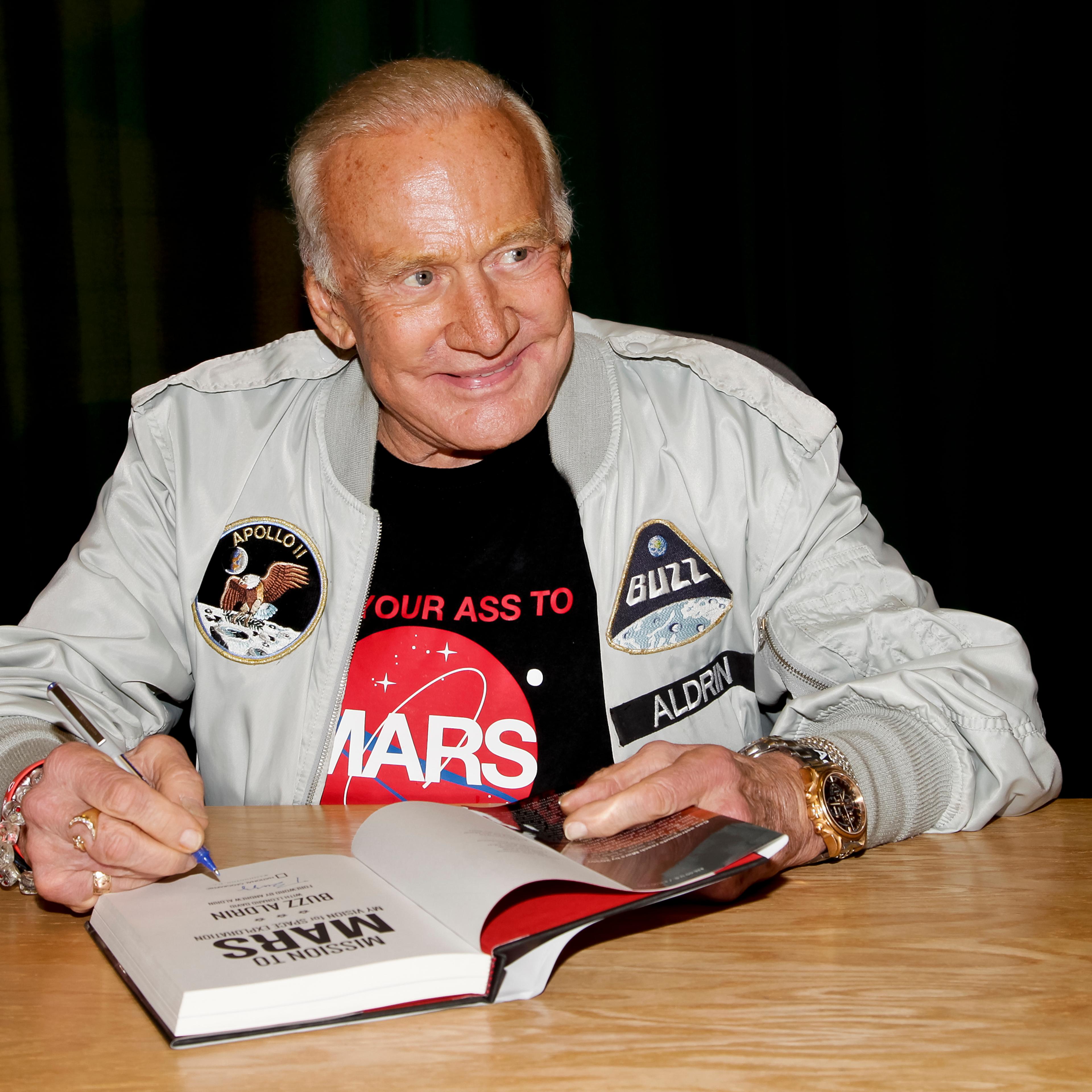 Buzz Aldrin signs copies of his book at at Barnes & Noble Booksellers Glendale, Calif. on July 28, 2014.