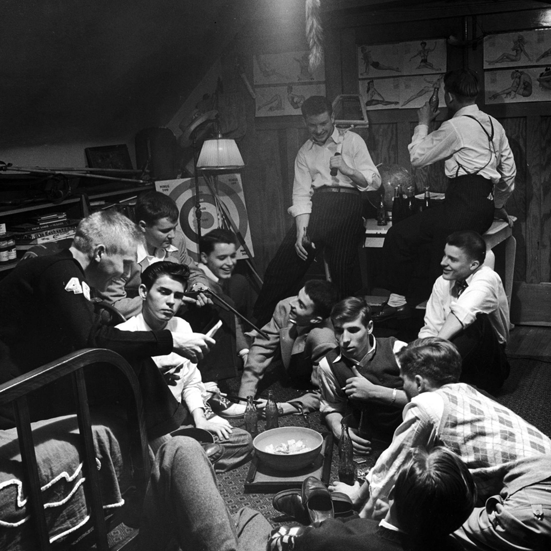 <strong>Not published in LIFE.</strong> Photographed for (but not used in) article on teenage boys, Des Moines, Iowa, 1945.
