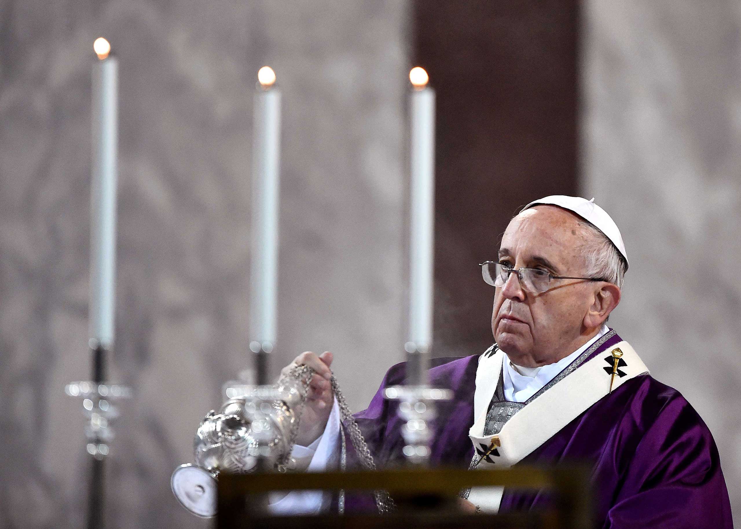 Pope Francis leads the Ash Wednesday mass , Feb.18, 2015 at Santa Sabina church in Rome.