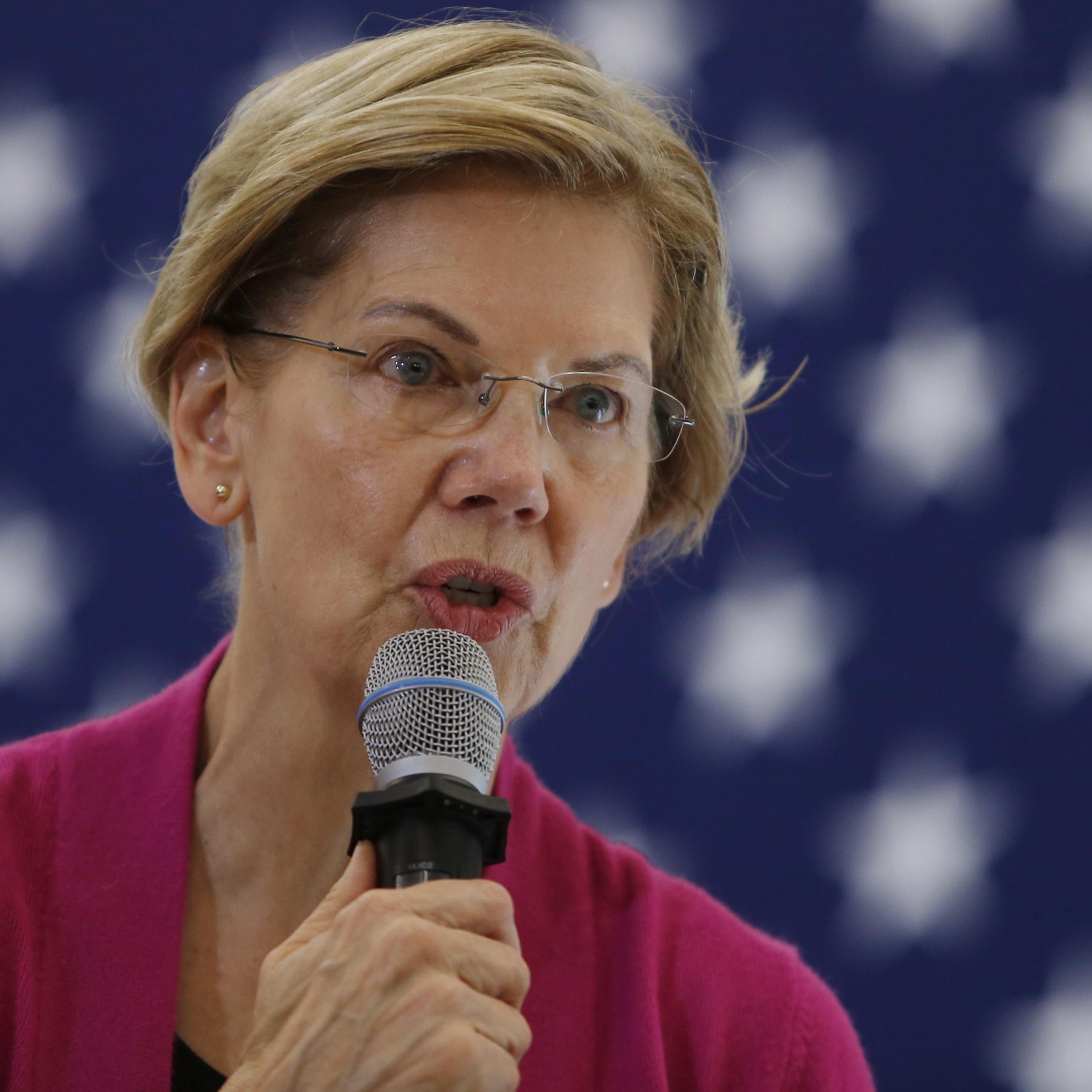 U.S. Senator And Presidential Candidate Elizabeth Warren Campaigns In NH