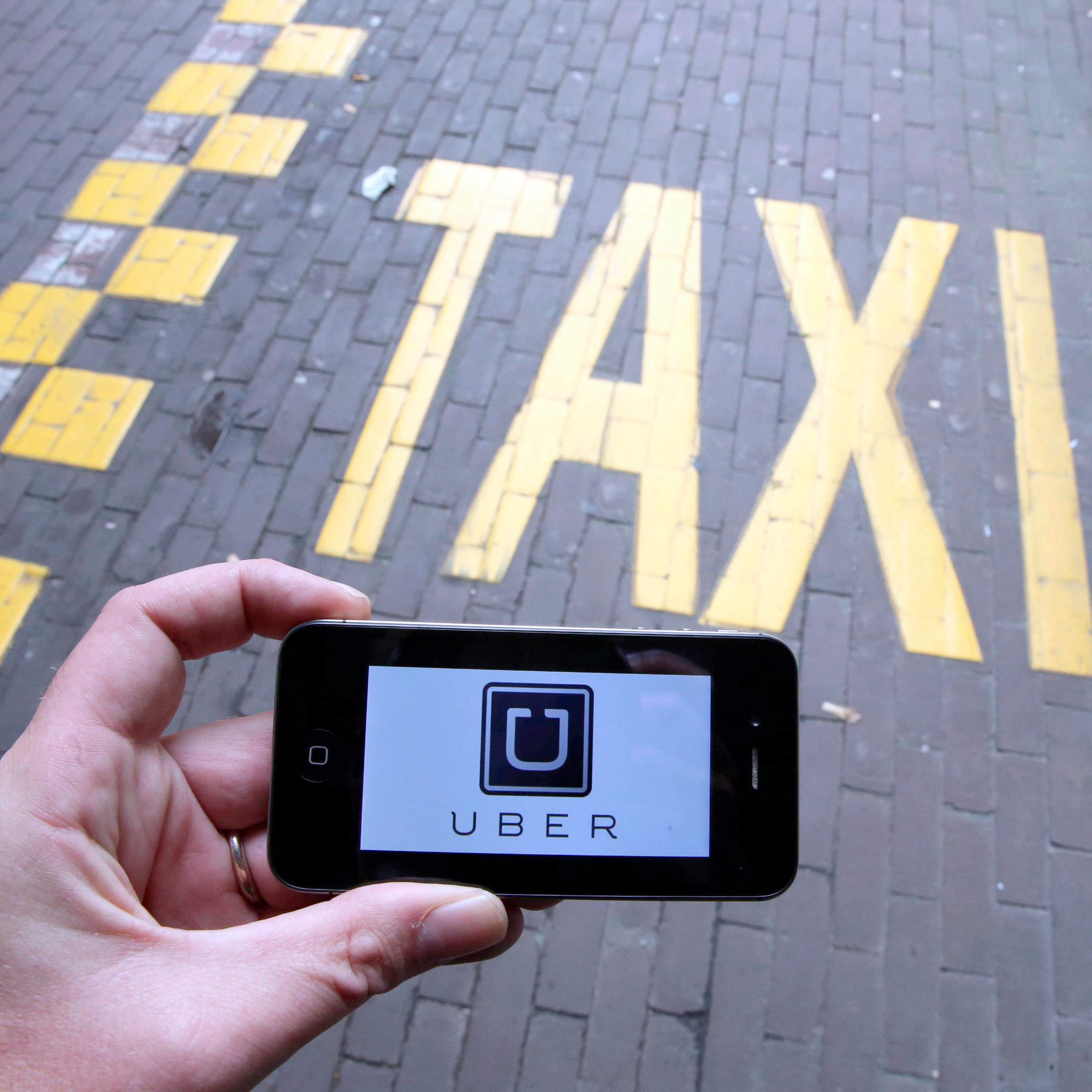 BELGIUM-TRANSPORT-UBER-TAXI-STRIKE