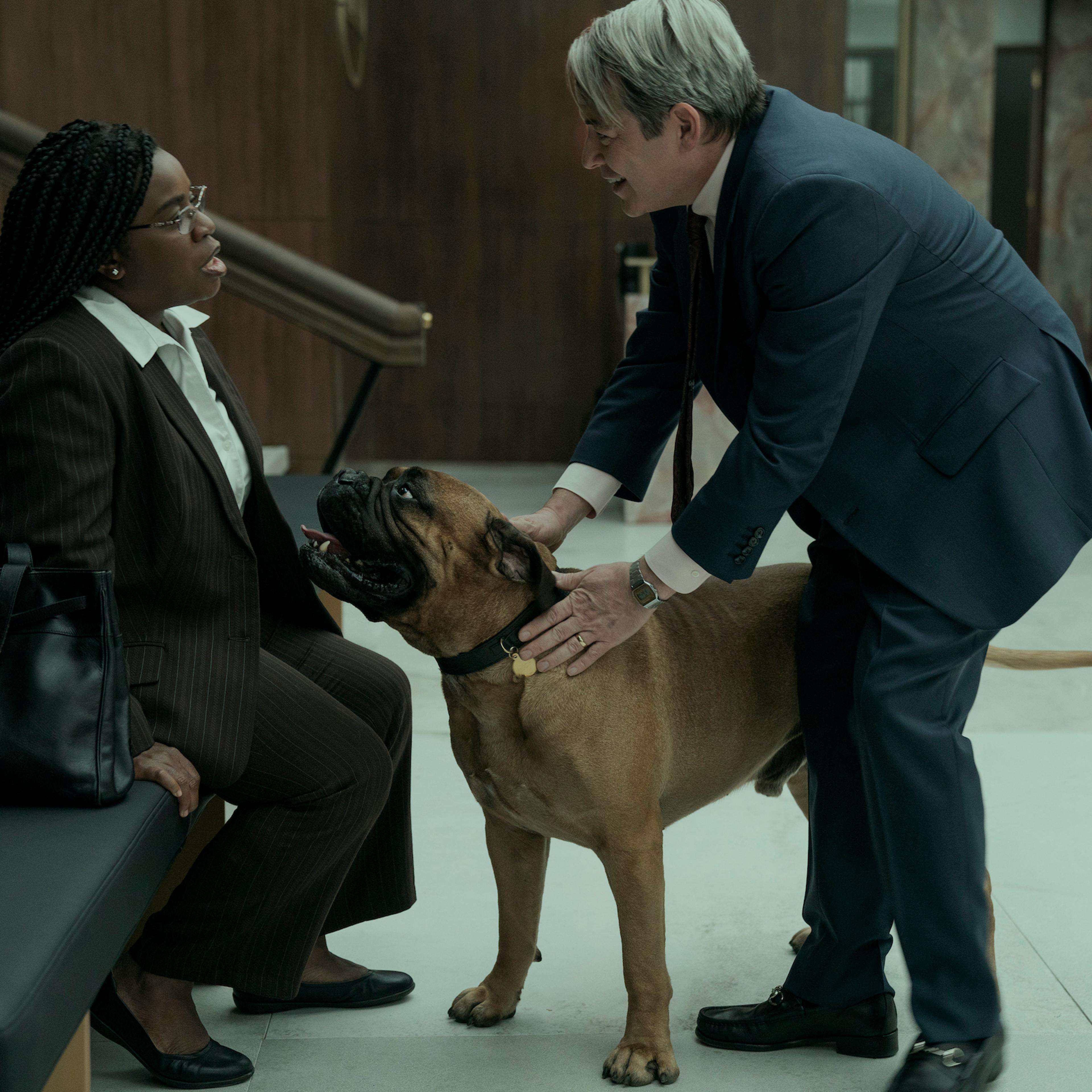 Painkiller. (L to R) Uzo Aduba as Edie, Matthew Broderick as Richard Sackler in episode 105 of Painkiller. Cr. Keri Anderson/Netflix © 2023