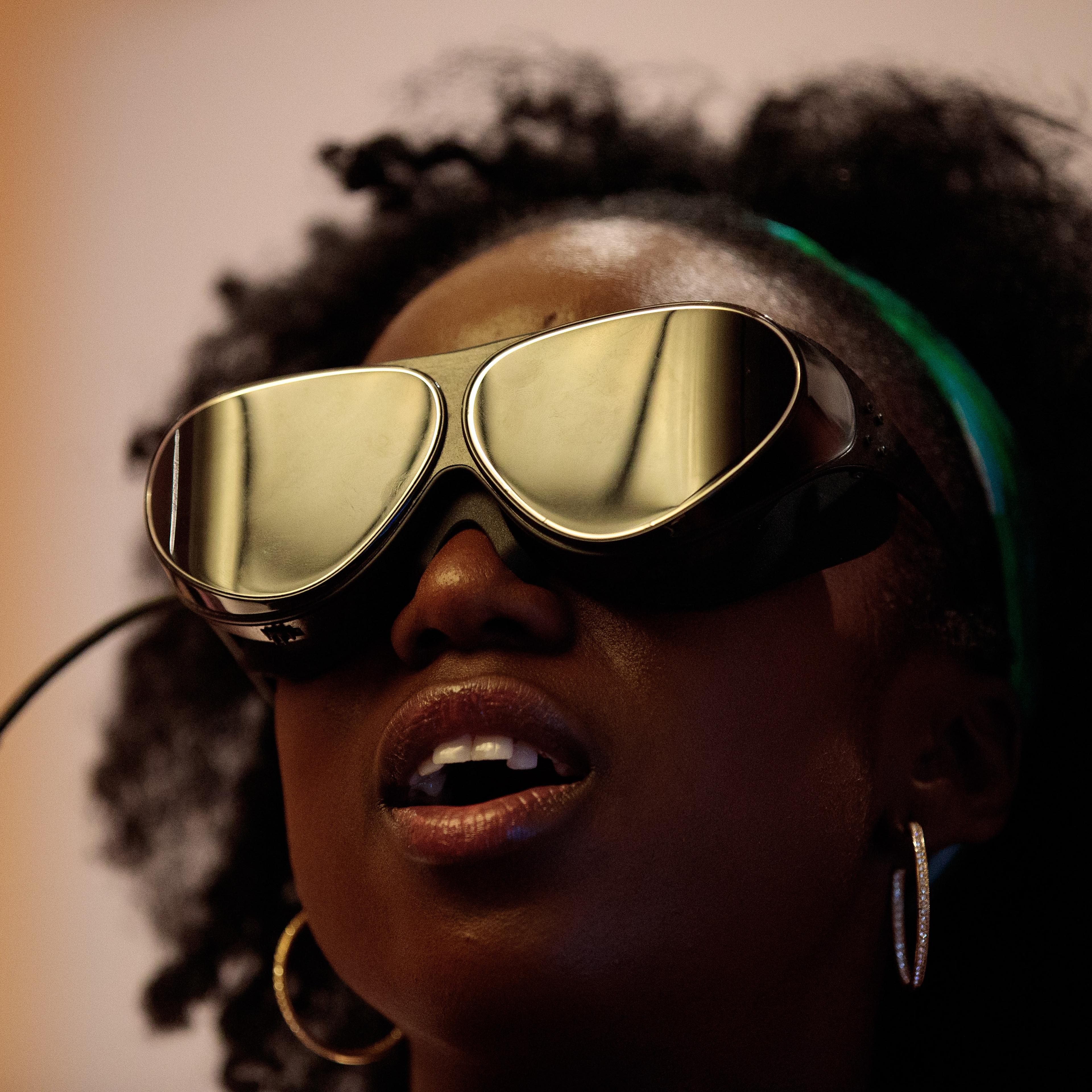 Dlodlo Reveals New Virtual Reality Glasses