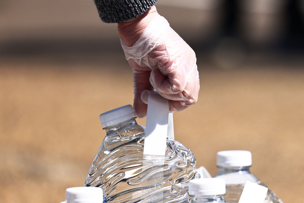 Jackson, Mississippi Struggles With Lack Of Water 3 Weeks After Winter Storms
