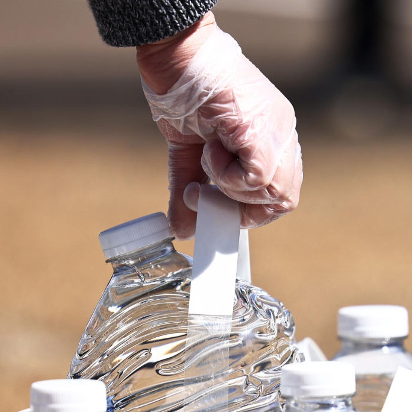 Jackson, Mississippi Struggles With Lack Of Water 3 Weeks After Winter Storms