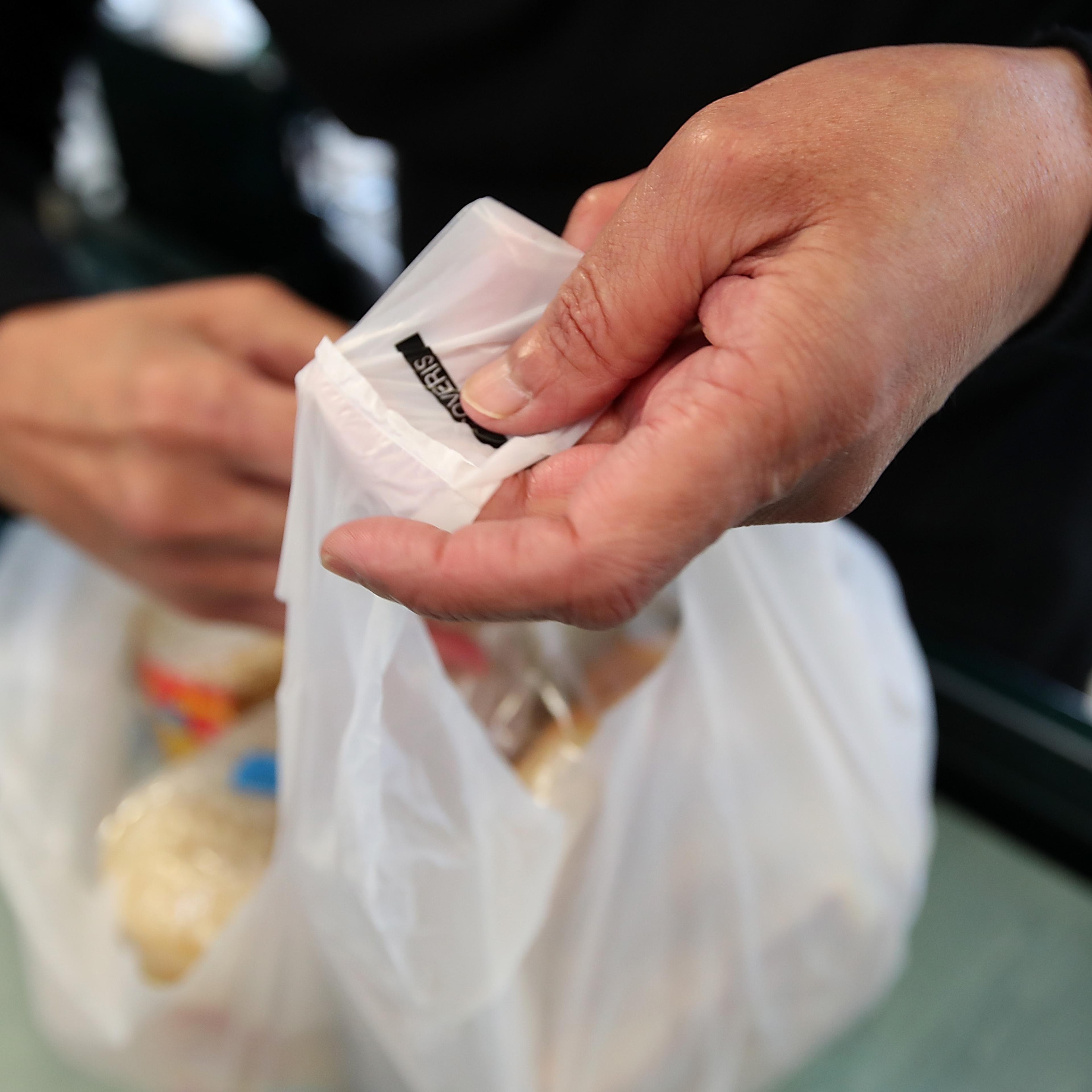NZ Government Consider Banning Single-Use Plastic Bags