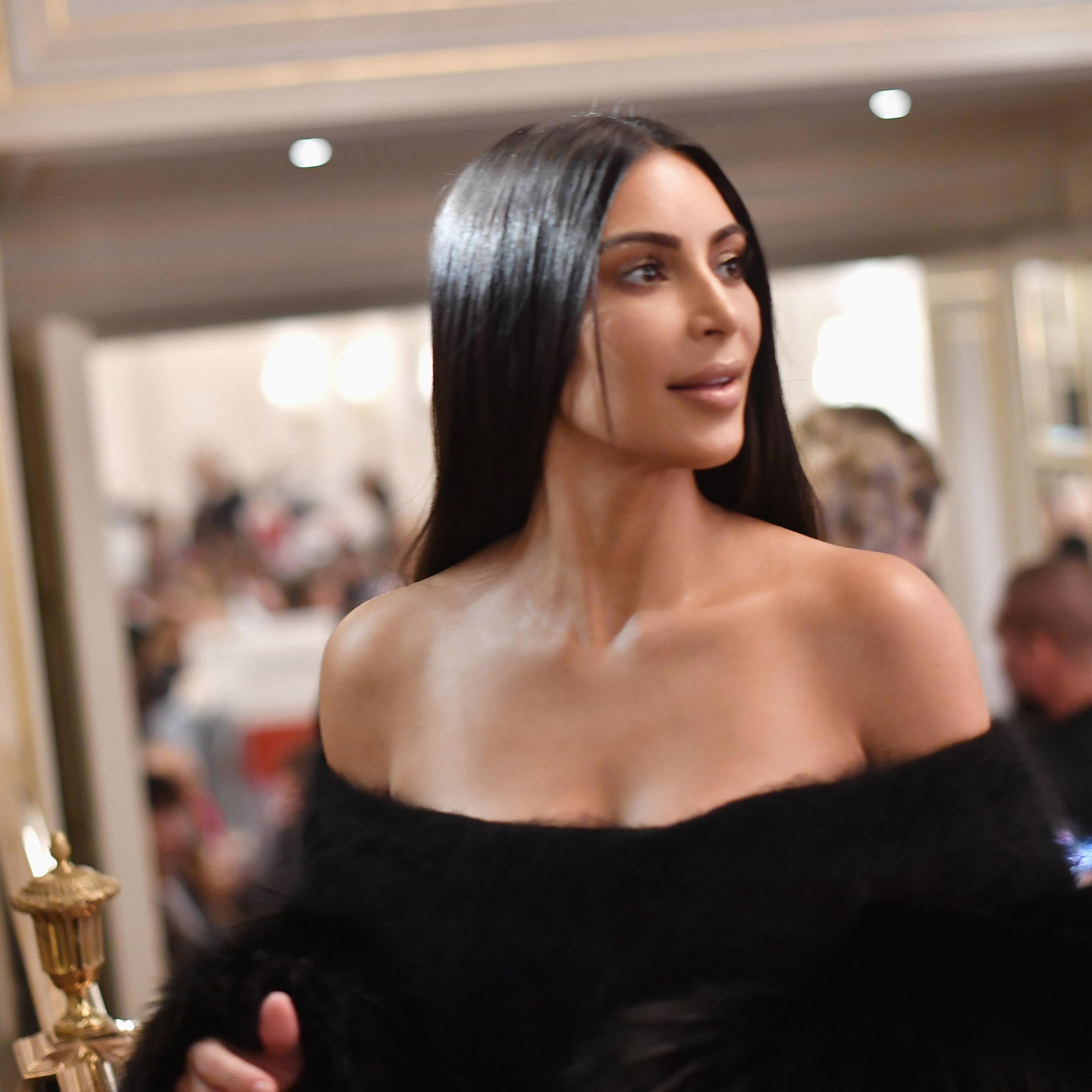 PARIS, FRANCE - SEPTEMBER 30: Kim Kardashian West attends Buro 24/7 Fashion Forward Initiative as part of Paris Fashion Week Womenswear Spring/Summer 2016 at Hotel Ritz on September 30, 2016 in Paris, France. (Photo by Jacopo Raule/Getty Images)