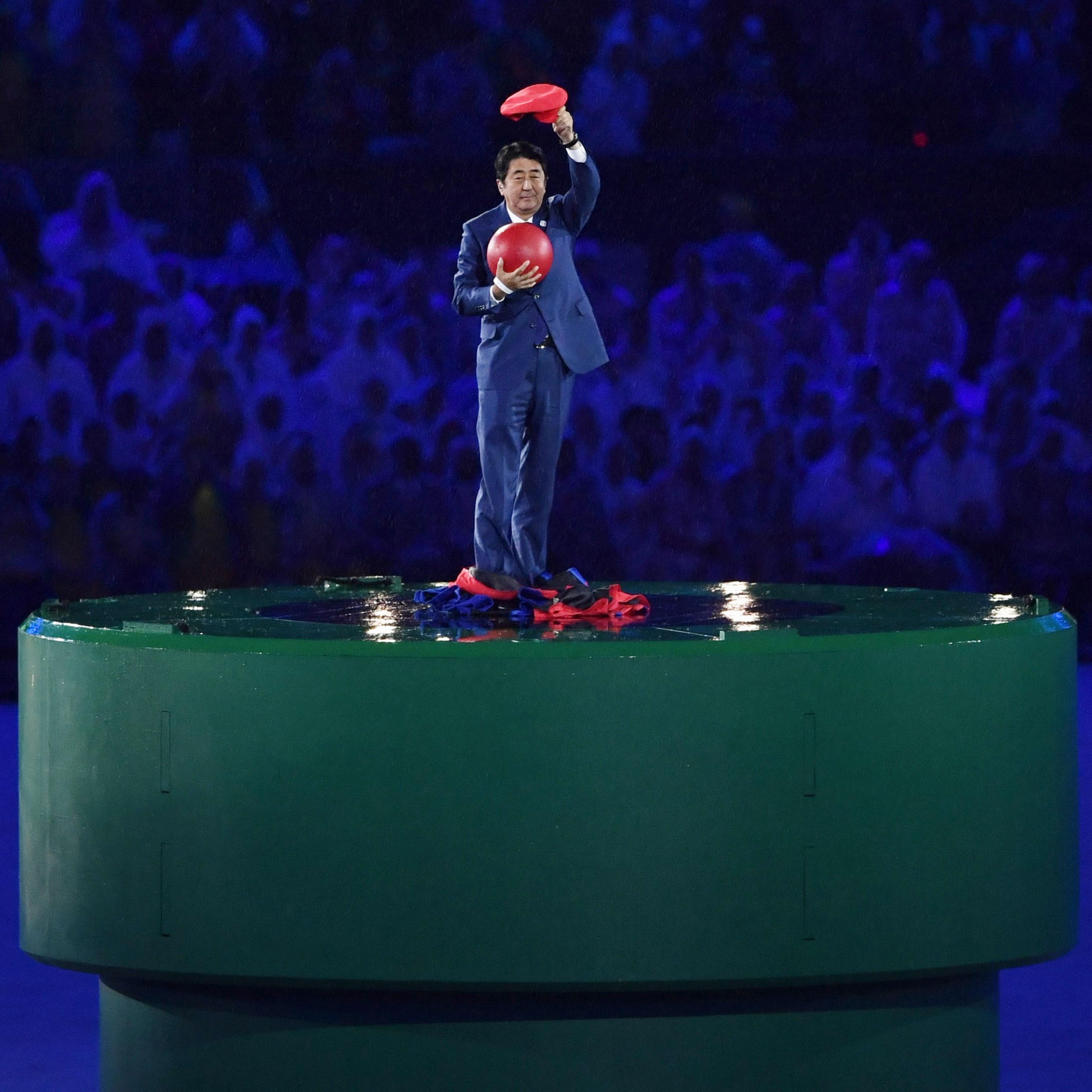 Olympics: Japanese PM Abe during closing ceremony