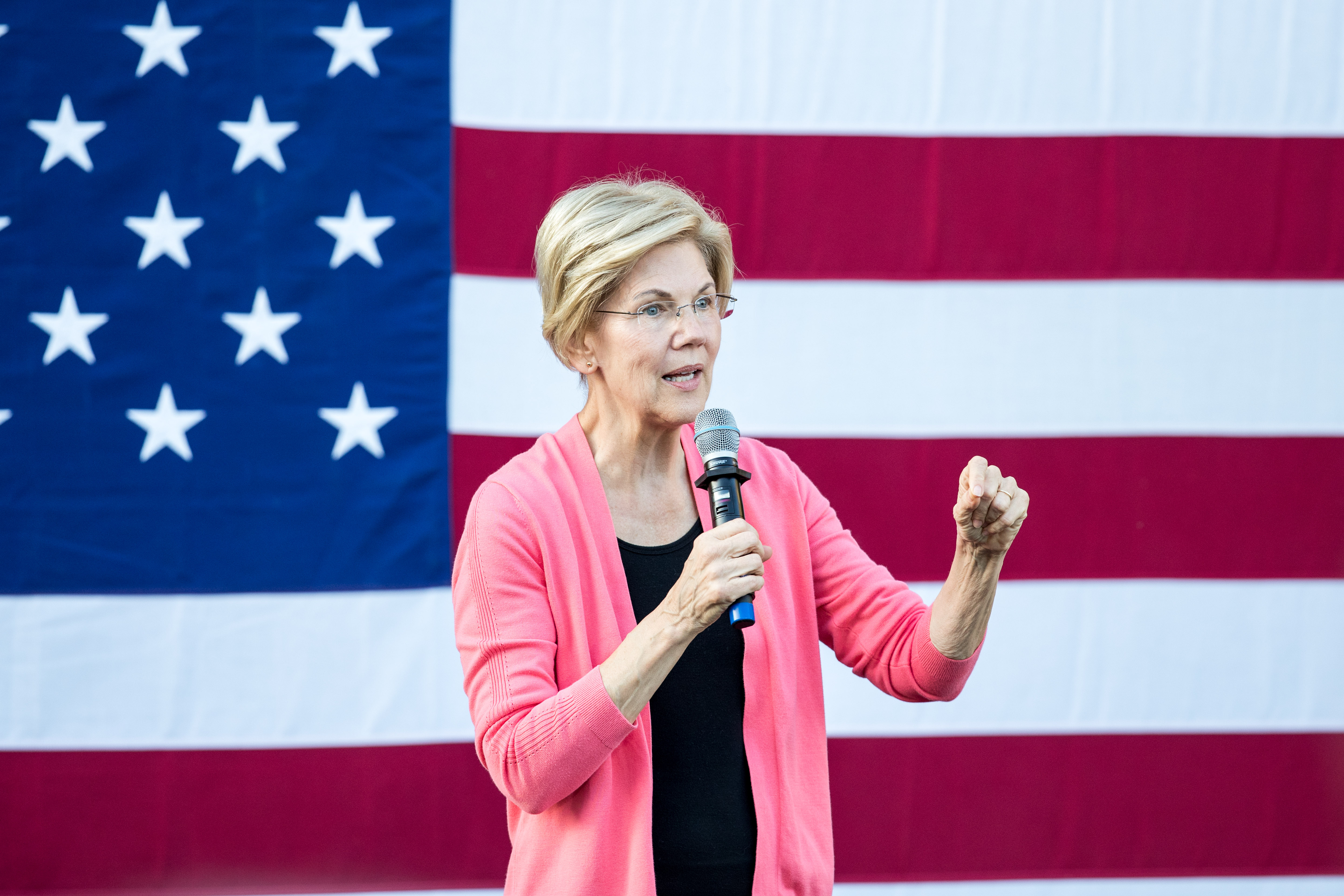Sen. Elizabeth Warren Holds New Hampshire Town Hall