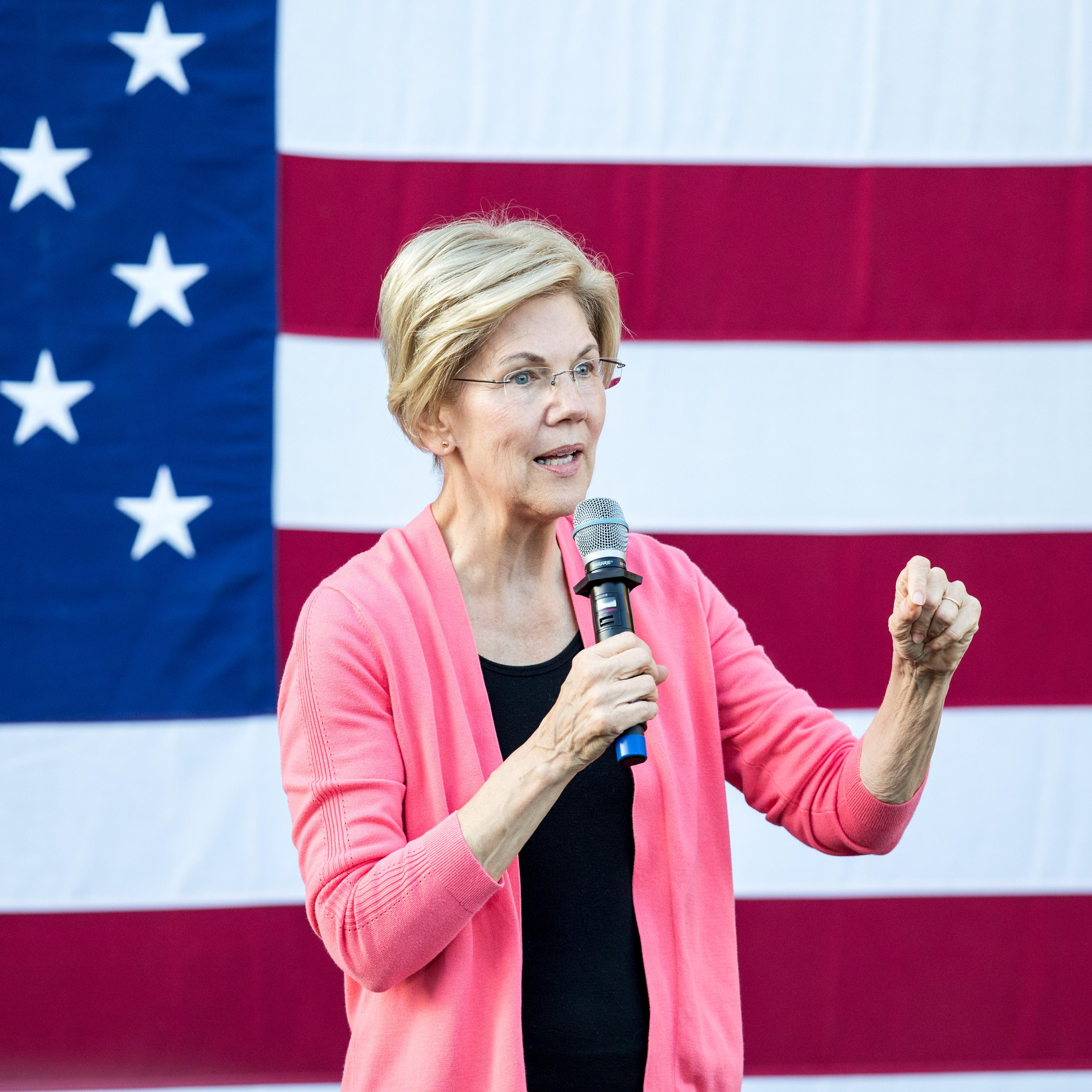 Sen. Elizabeth Warren Holds New Hampshire Town Hall