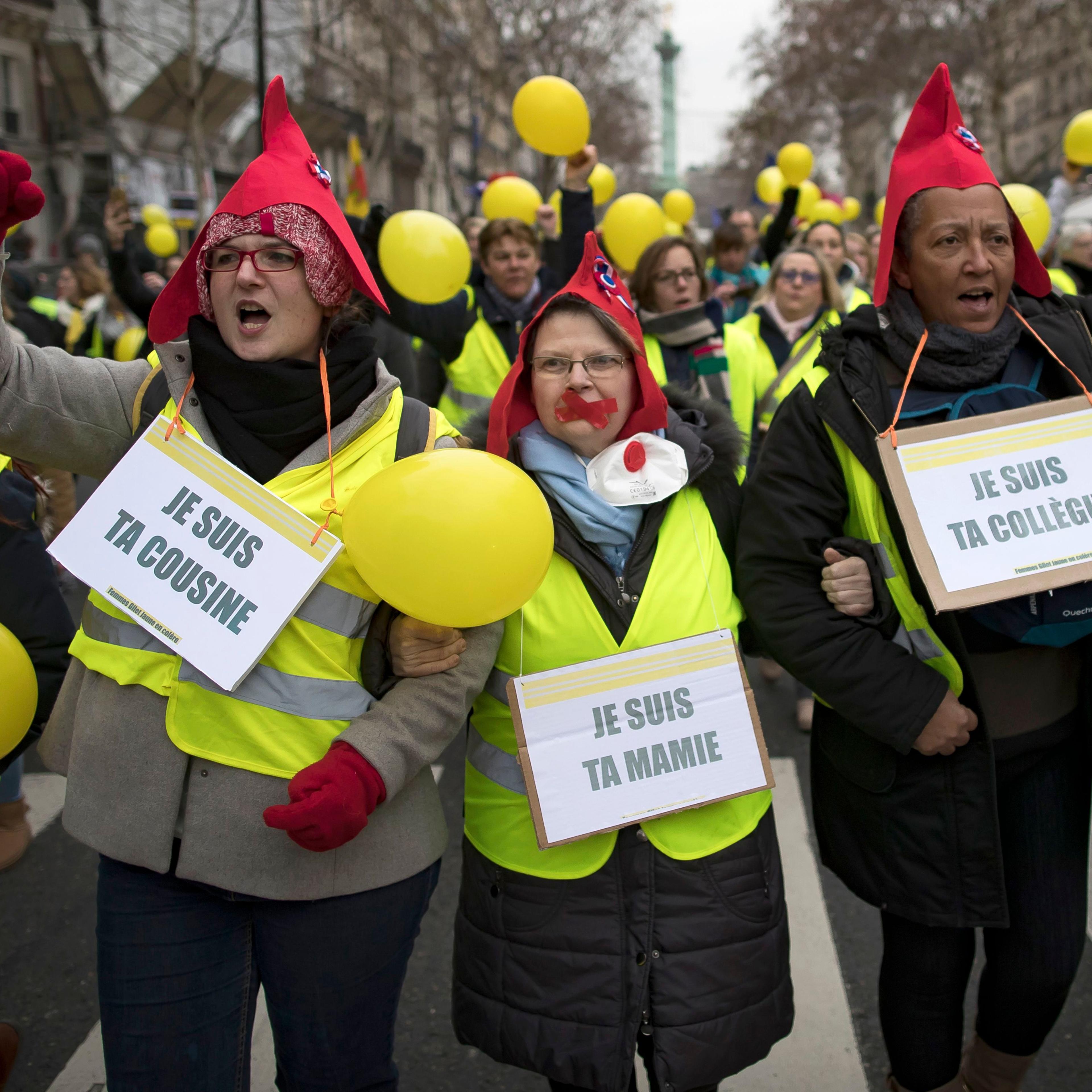 Yellow vests protest in Paris, France - 06 Jan 2019